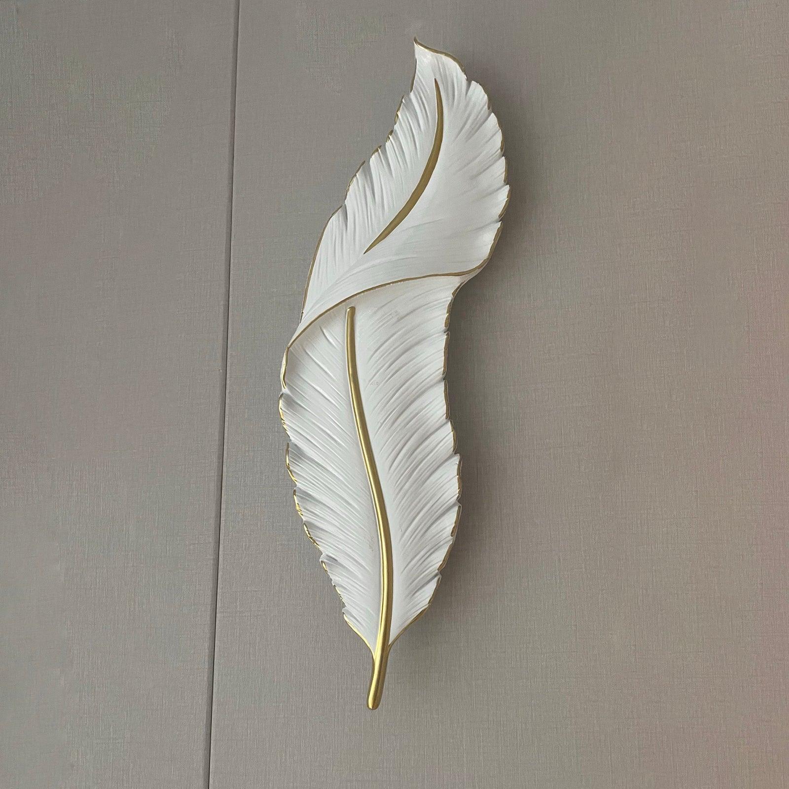 Arvess Individual Creativity Feather Resin Wall Lamp-Neutral Decor