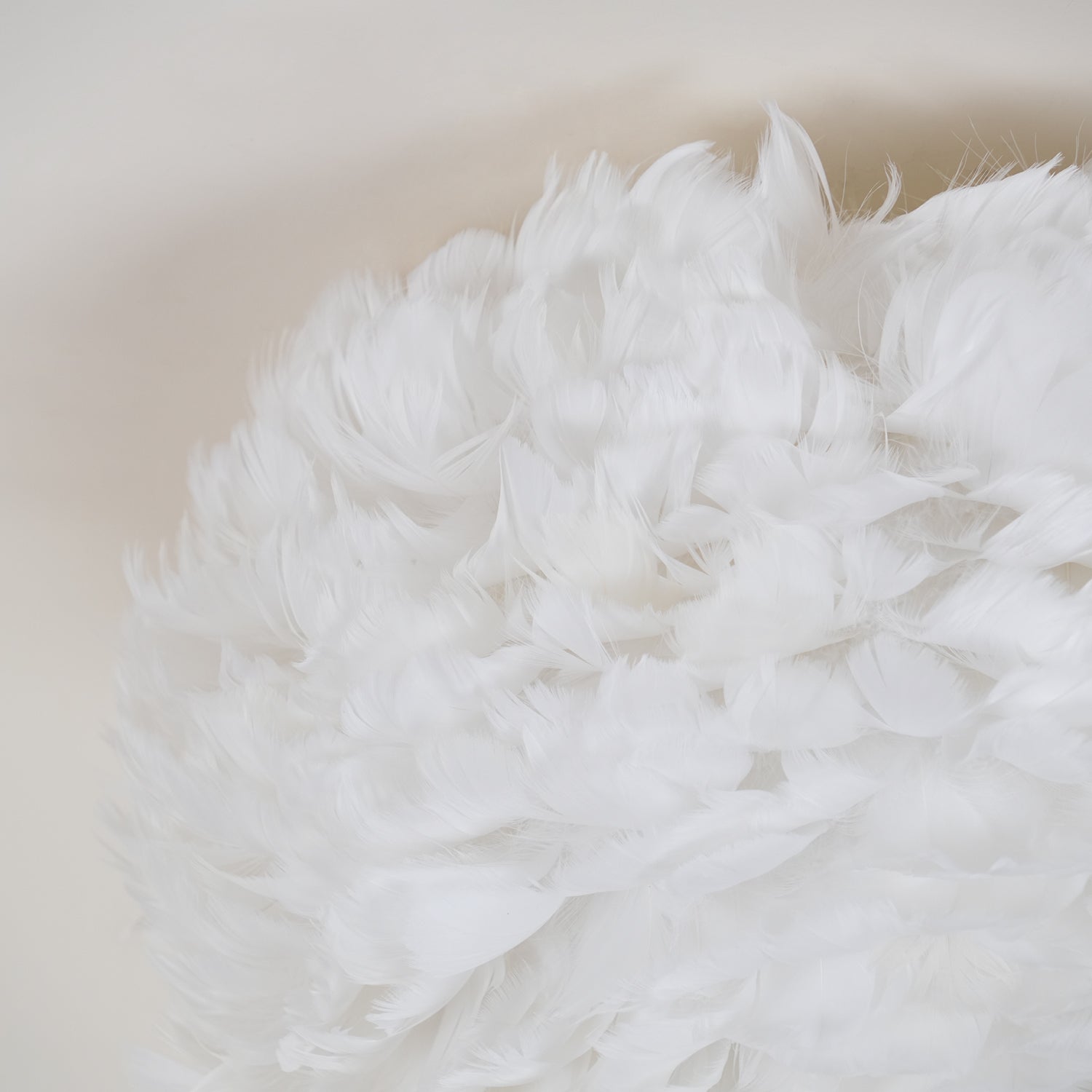 Zalore Premium Nordic Art Feathered Ceiling Lamp-Neutral Decor