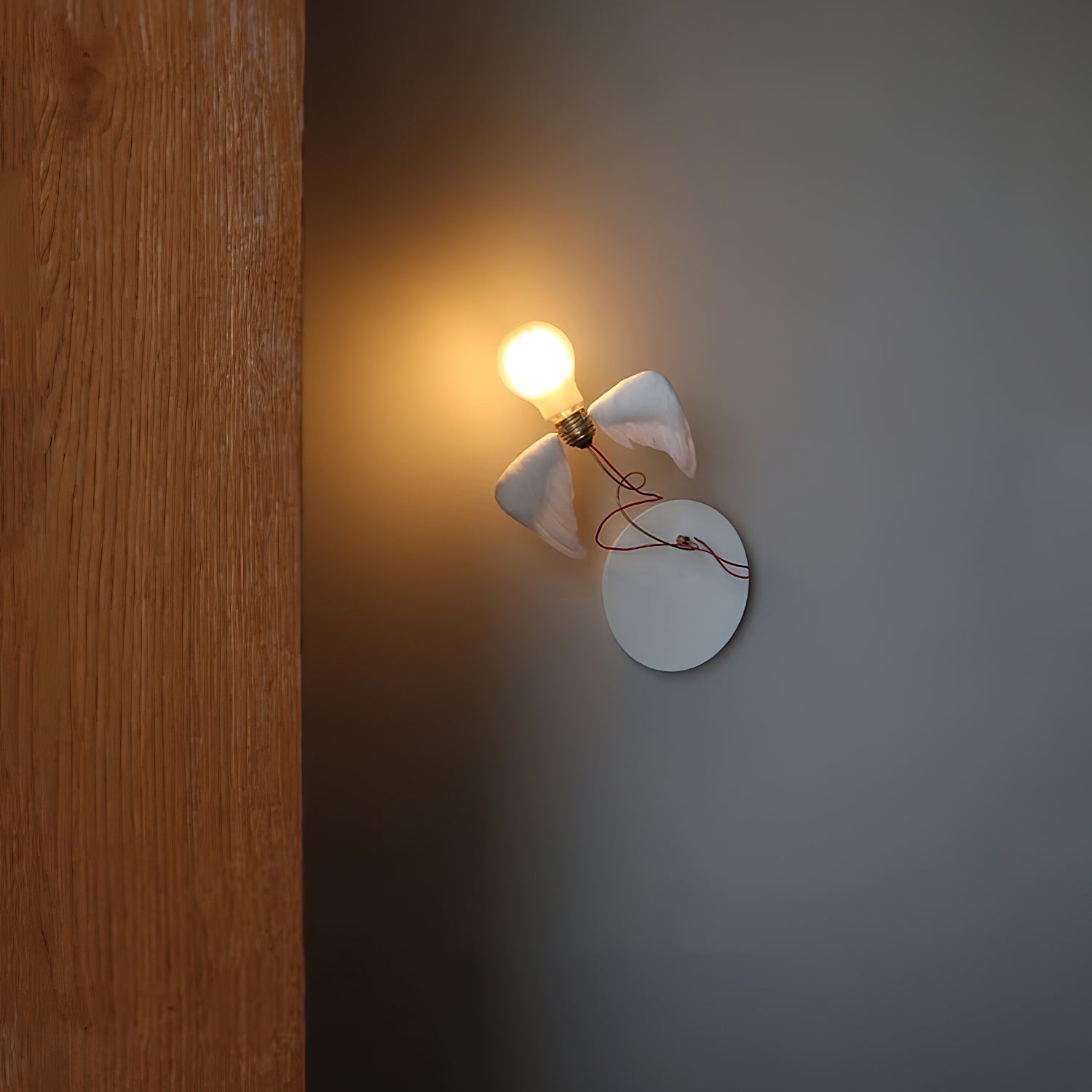 Seraphiel Wall Light