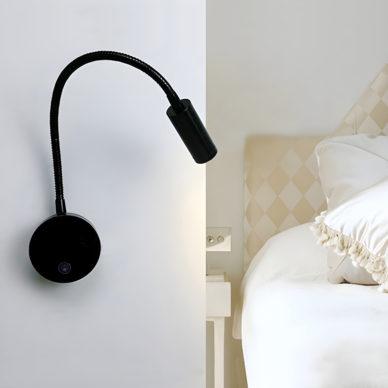 Ilmareth Flex Reading Classic Wall Lamp-Neutral Decor