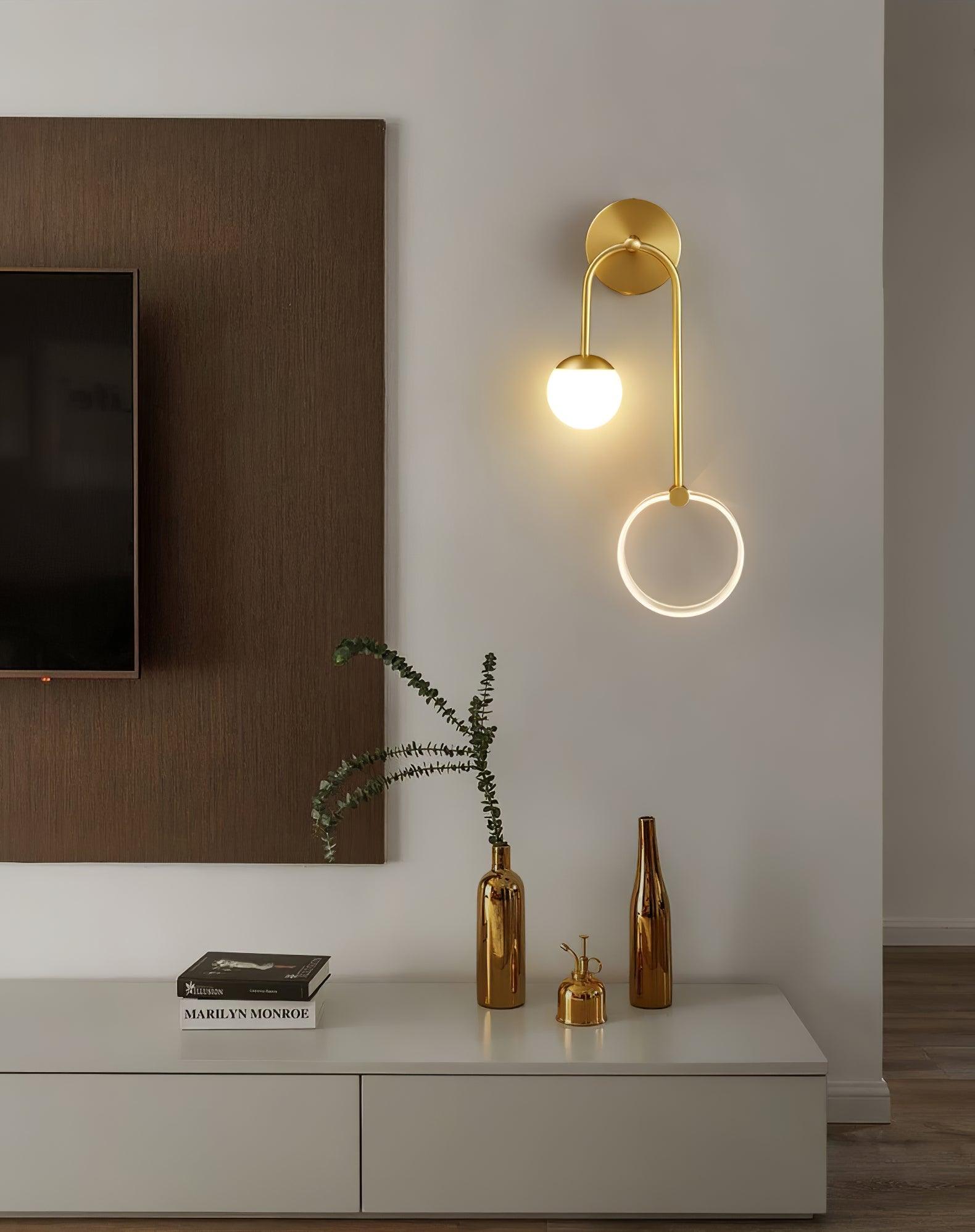 Warren Modern Minimalist LED Brass Wall Light-Neutral Decor