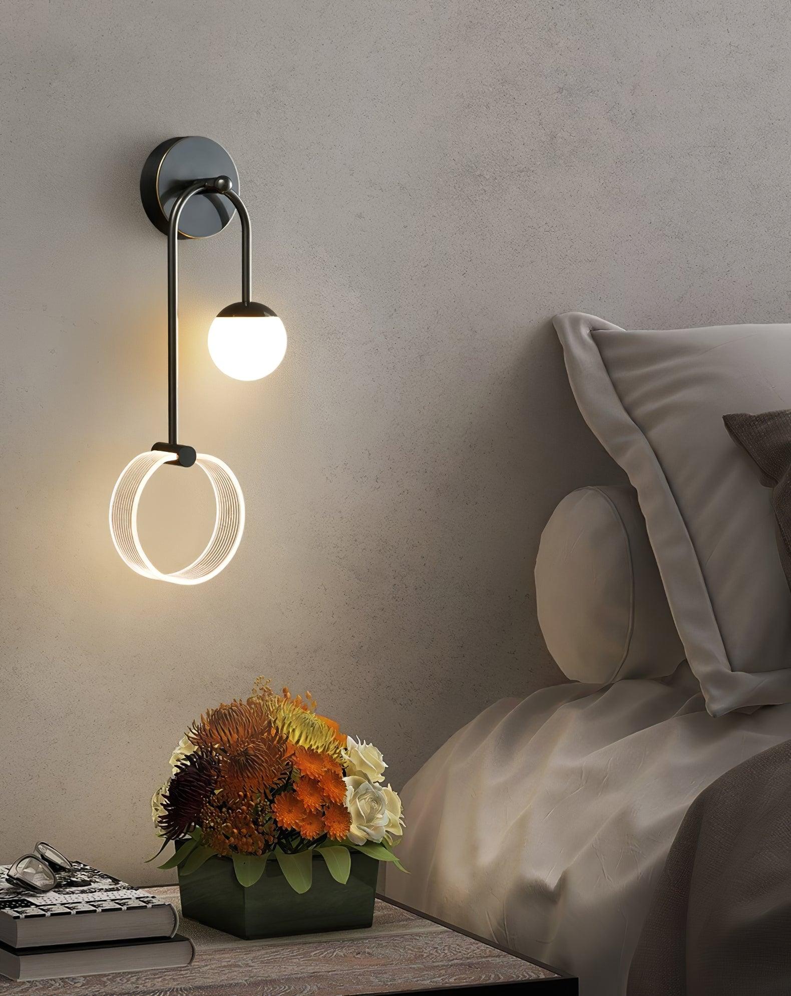 Warren Modern Minimalist LED Brass Wall Light-Neutral Decor