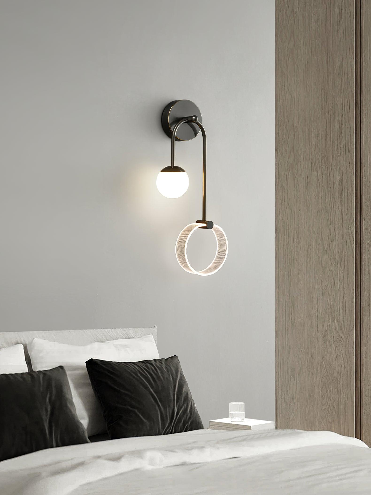 Warren Modern Minimalist LED Brass Wall Light-Neutral Decor