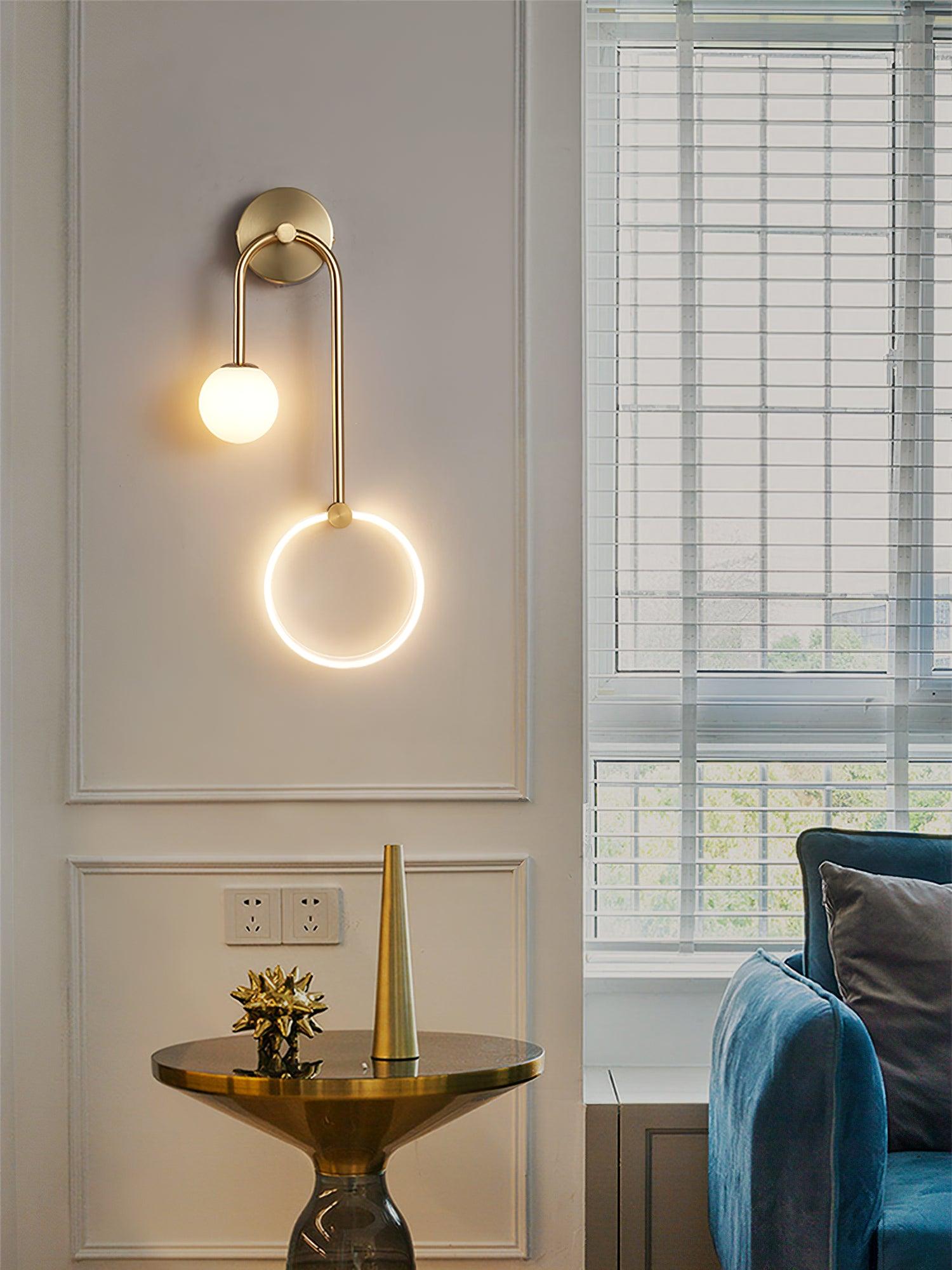 Warren Modern Minimalist LED Brass Wall Light-Neutral Decor