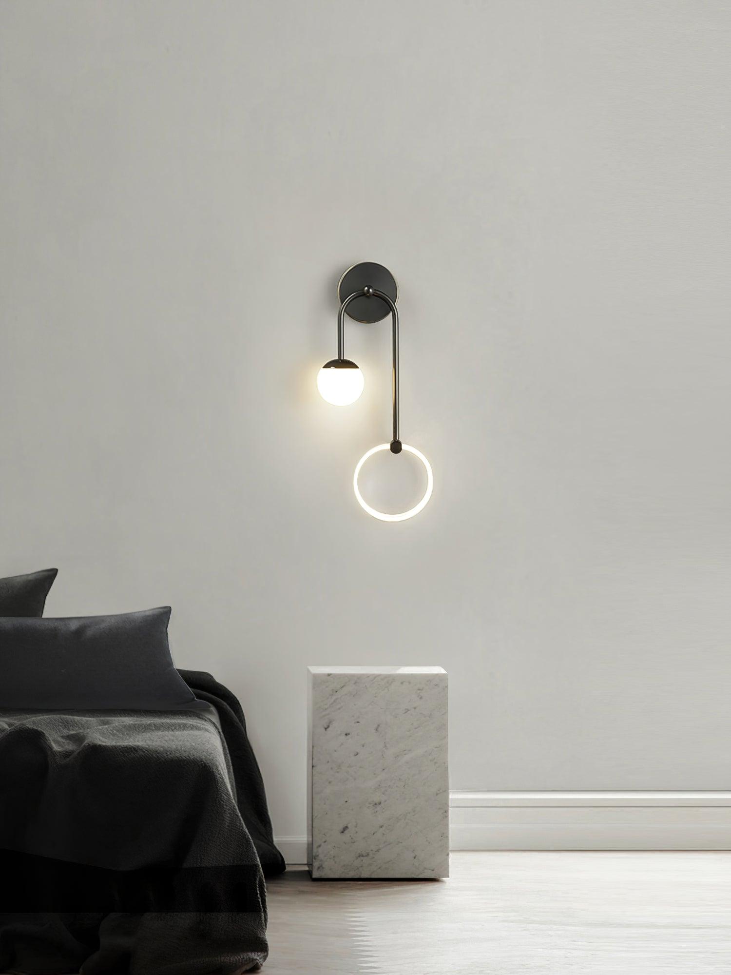 Warren Modern Minimalist LED Brass Wall Light-Neutral Decor