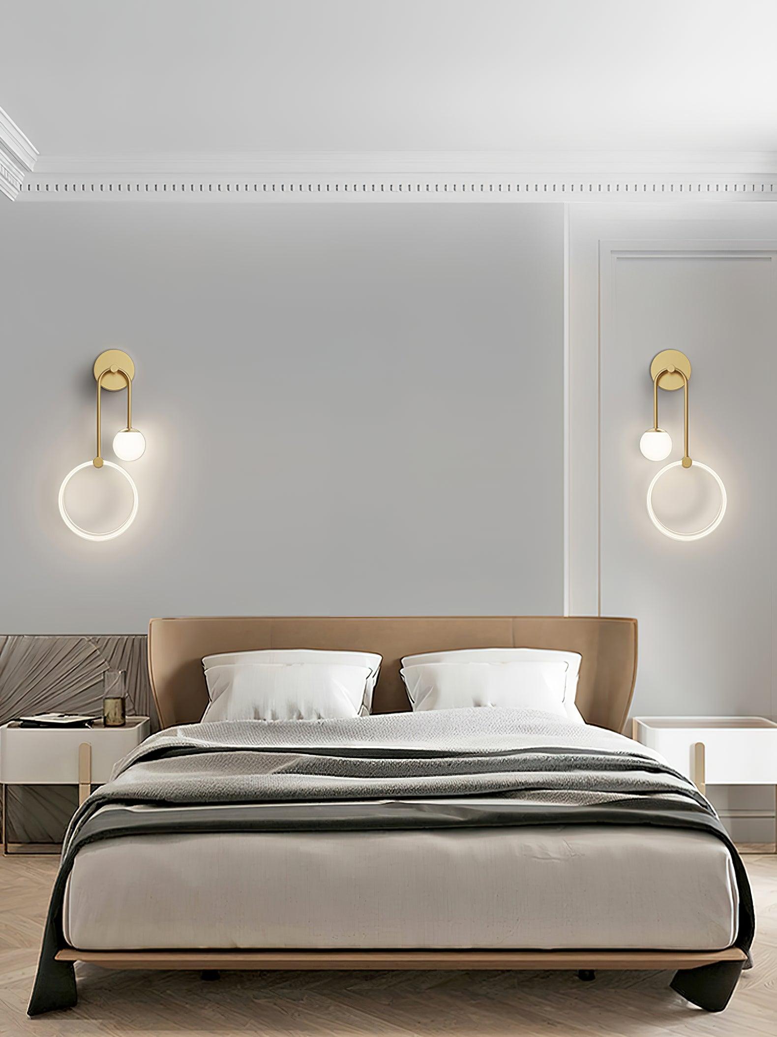 Warren Modern Minimalist LED Brass Wall Light-Neutral Decor