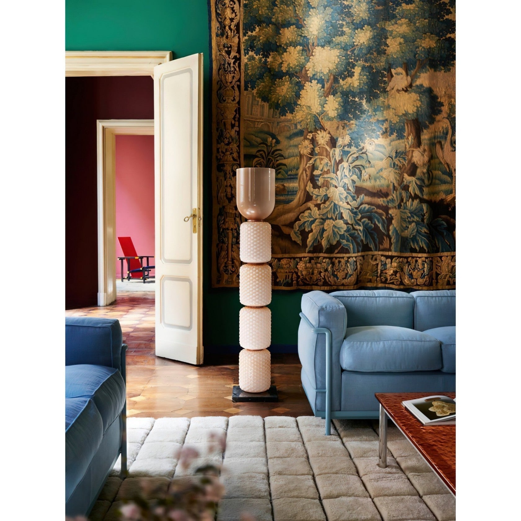 Side profile of the postmodern Ficupala Memphis Floor Lamp.