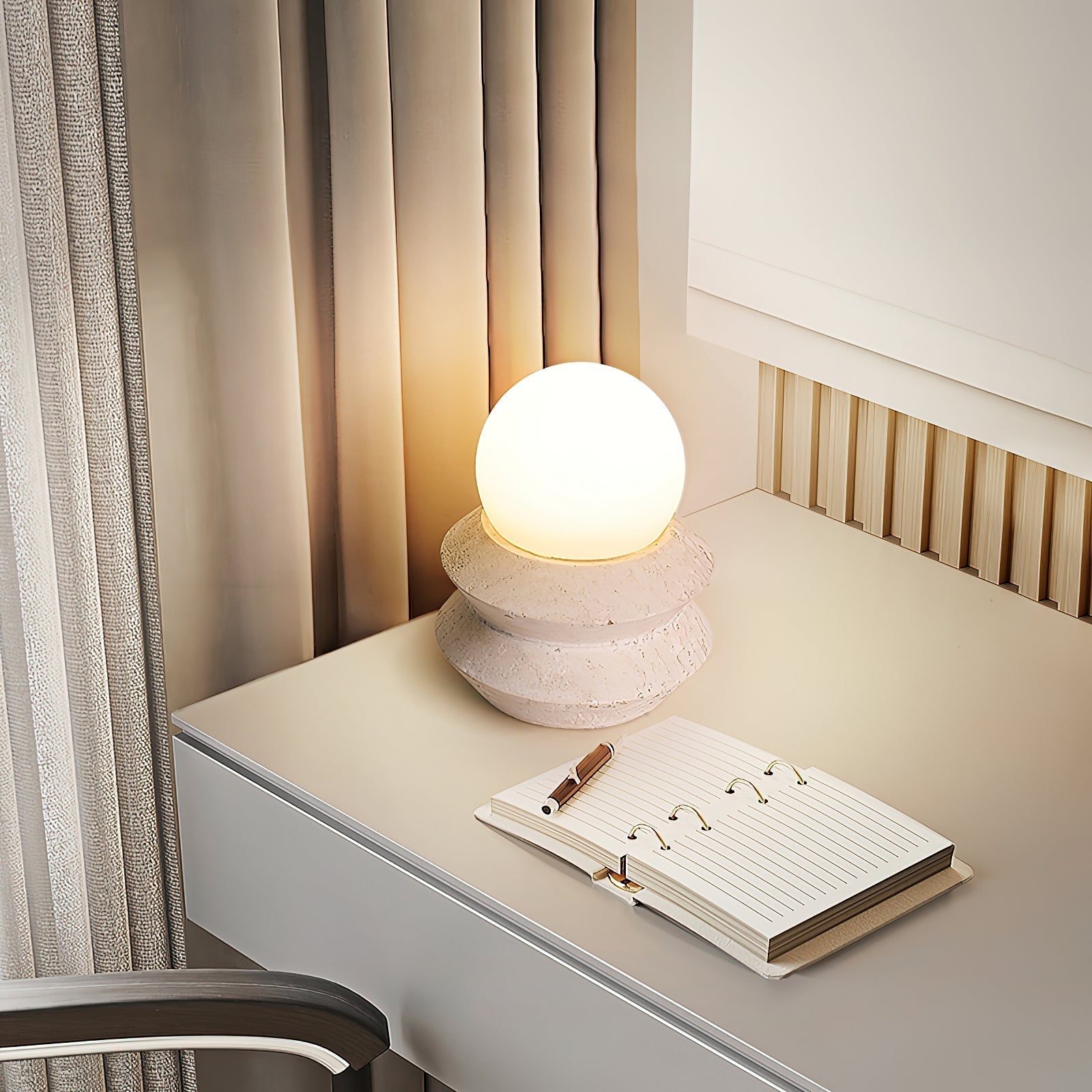 Amabel Table Lamp (Built-in Battery)