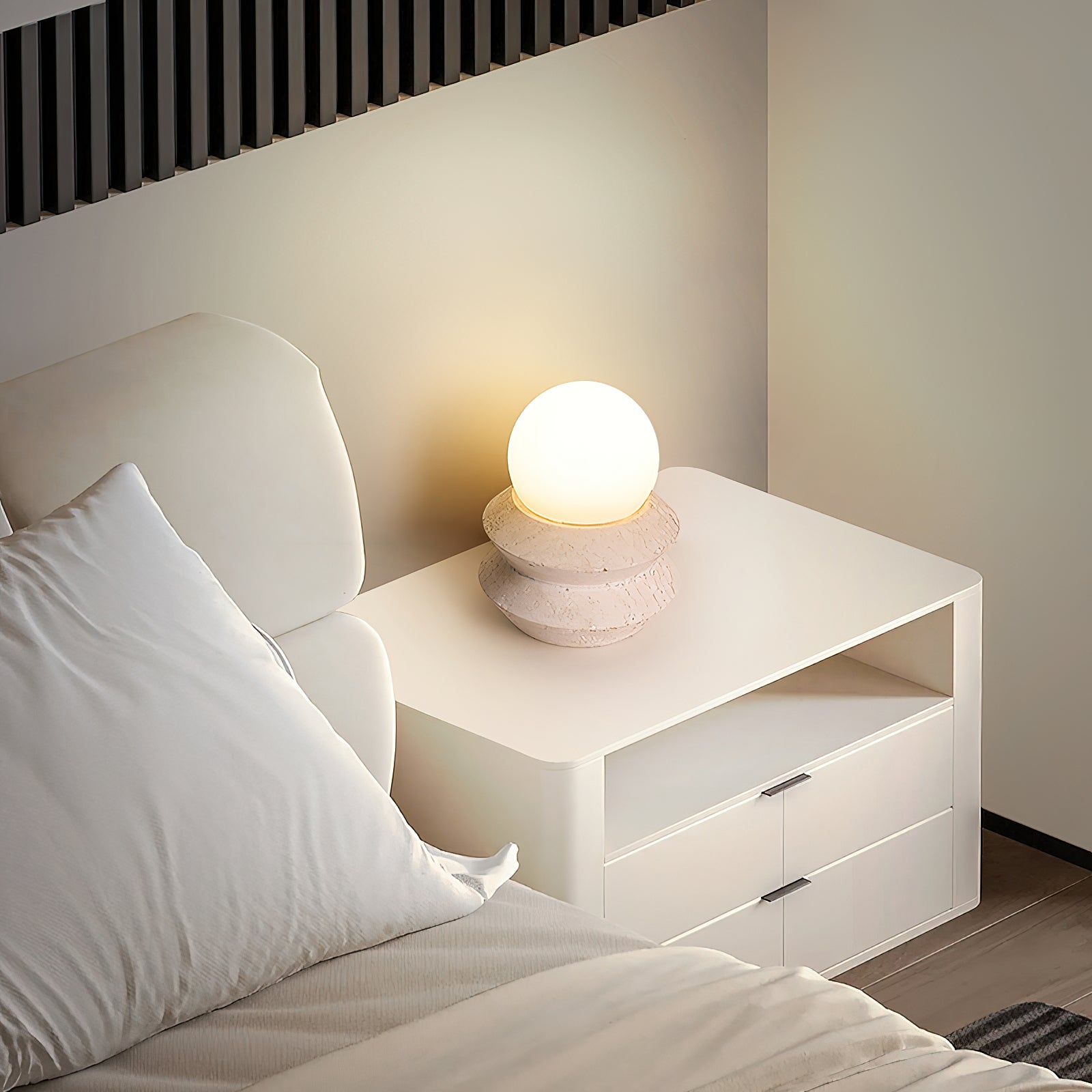 Amabel Table Lamp (Built-in Battery)