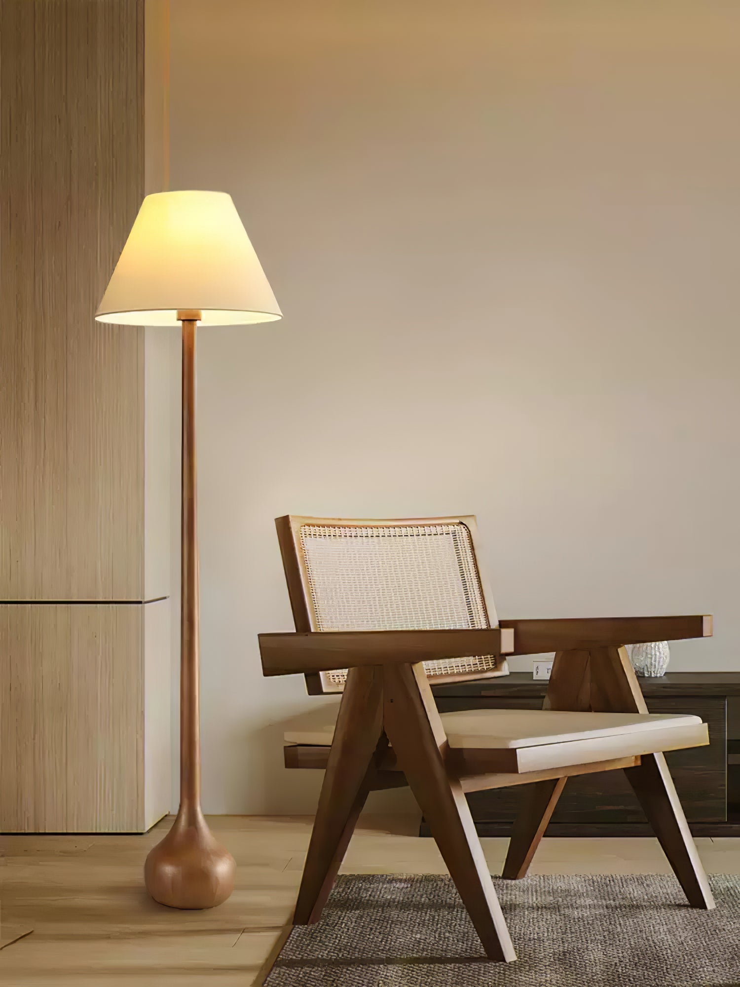 Zeraeos Organic Wooden Floor Lamp-Neutral Decor