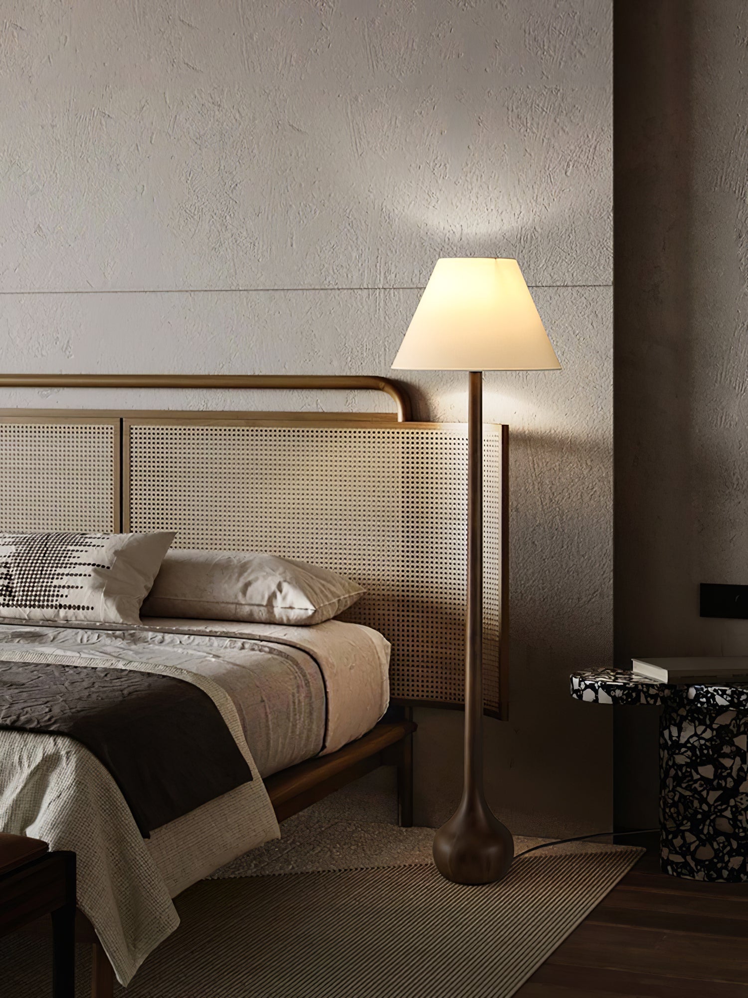 Zeraeos Organic Wooden Floor Lamp-Neutral Decor