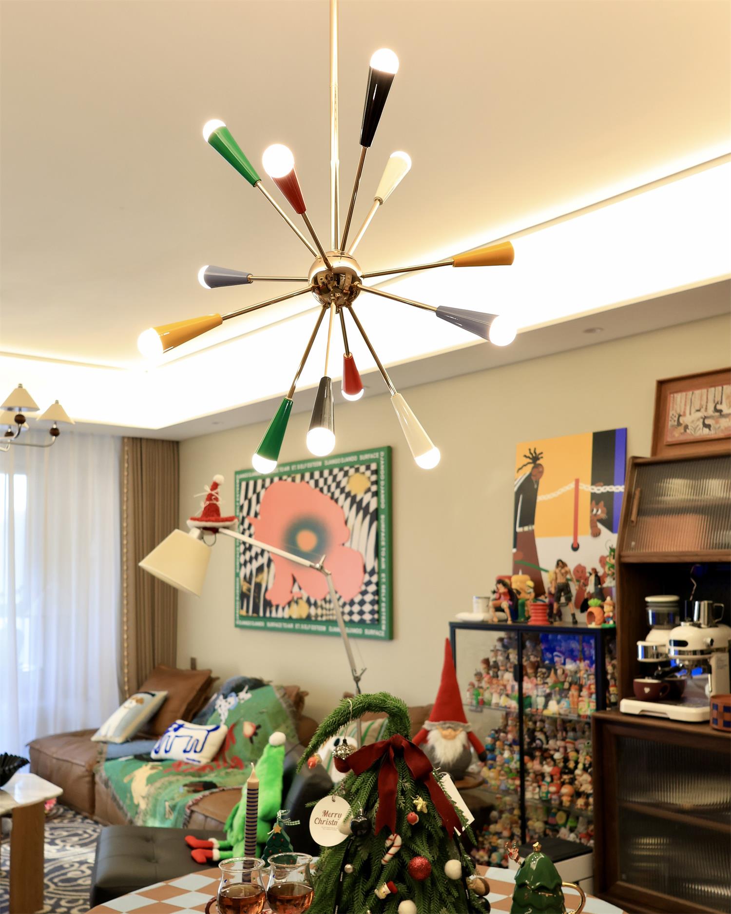 Brandon Modern Chandelier-Neutral Decor
