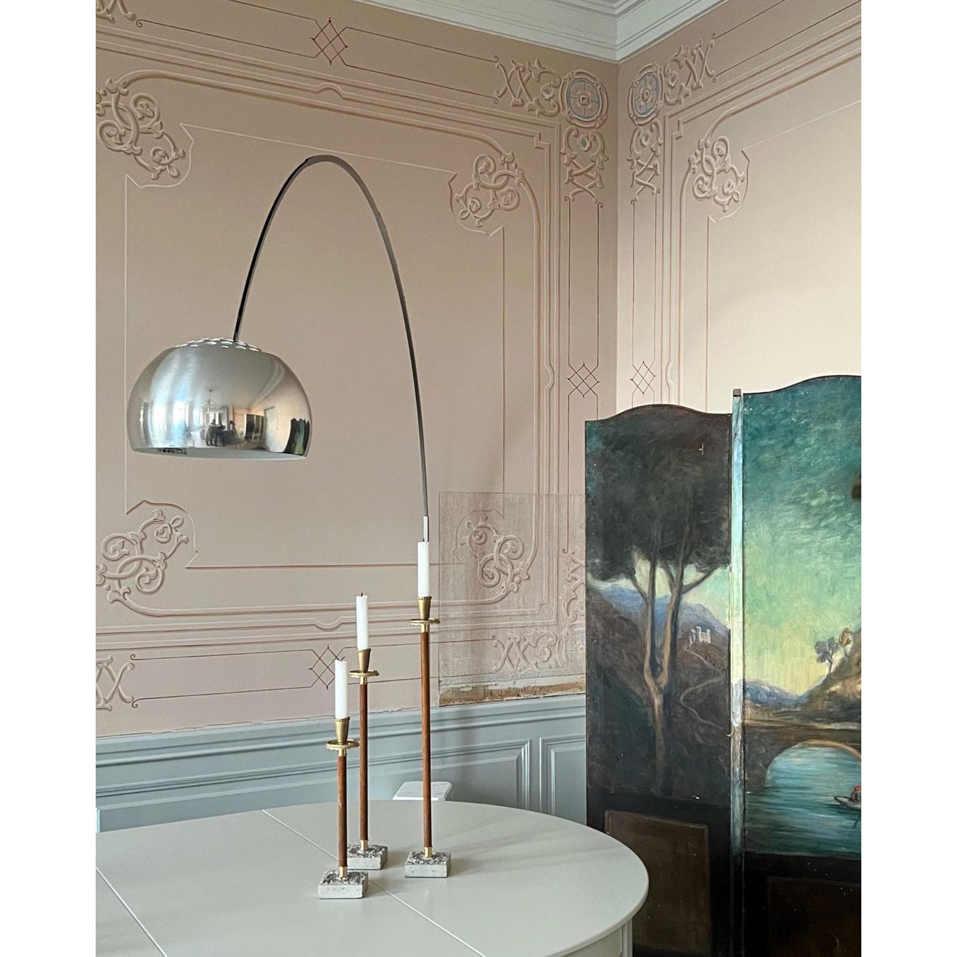 Elara Floor Lamp