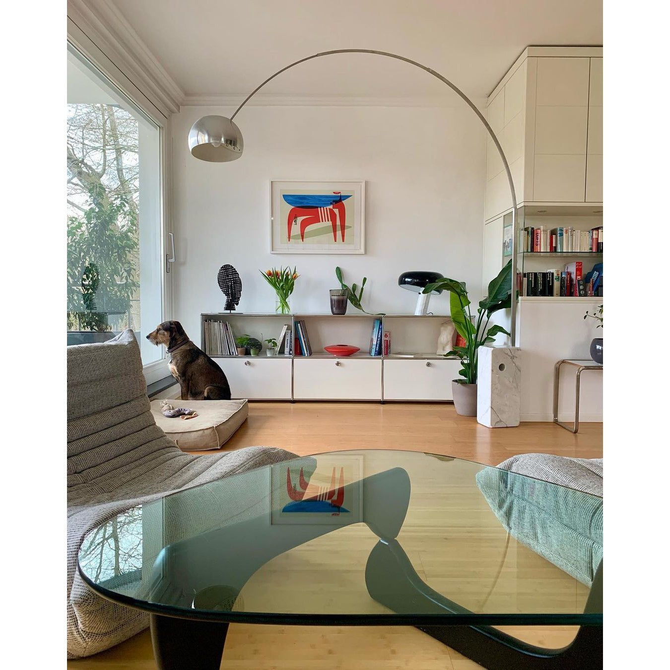 Elara Floor Lamp