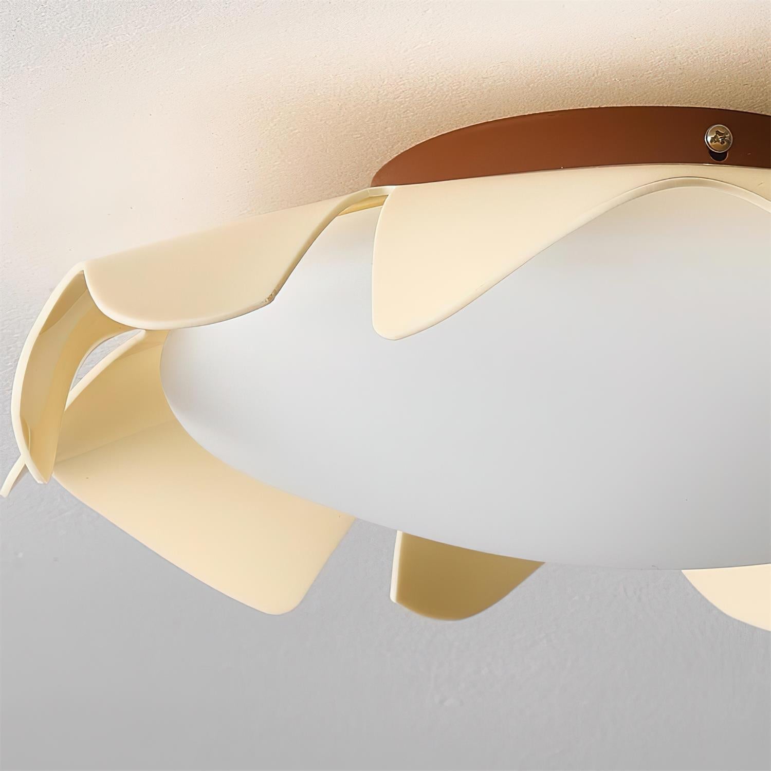 Rithwen Ceiling Light