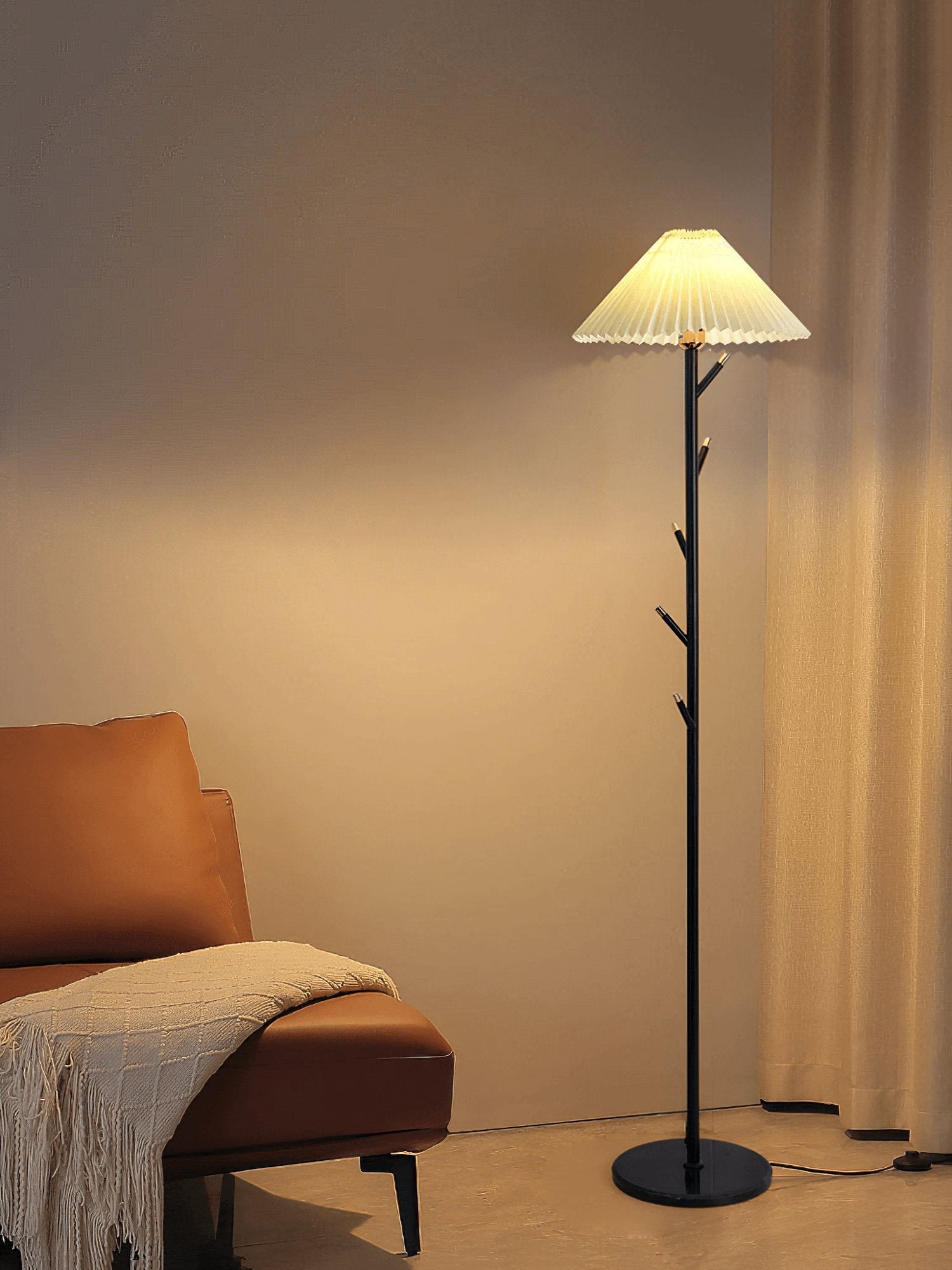 Nora Modern Floor Lamp-Neutral Decor