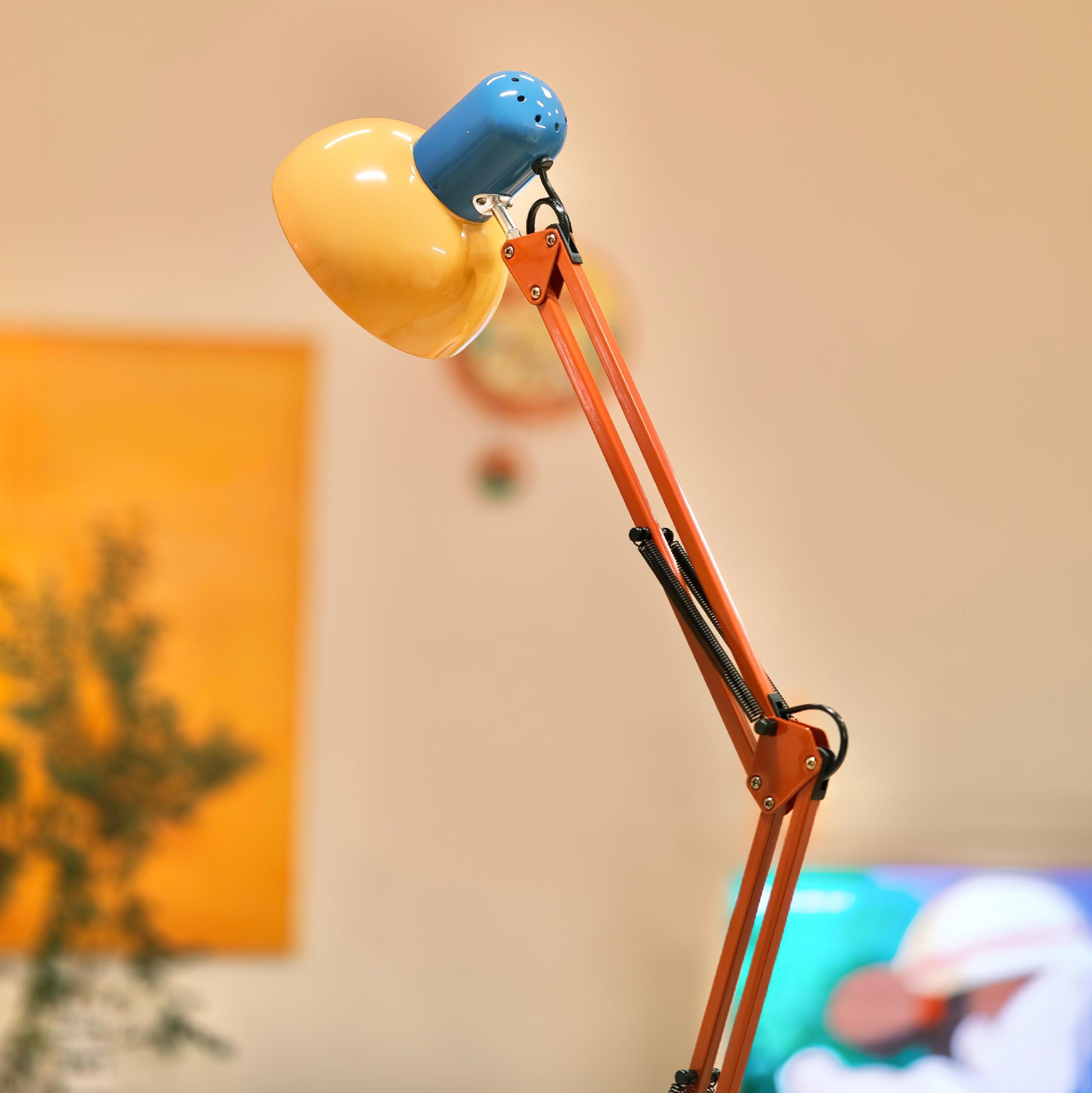 Idoren Playful Floor Lamp-Neutral Decor