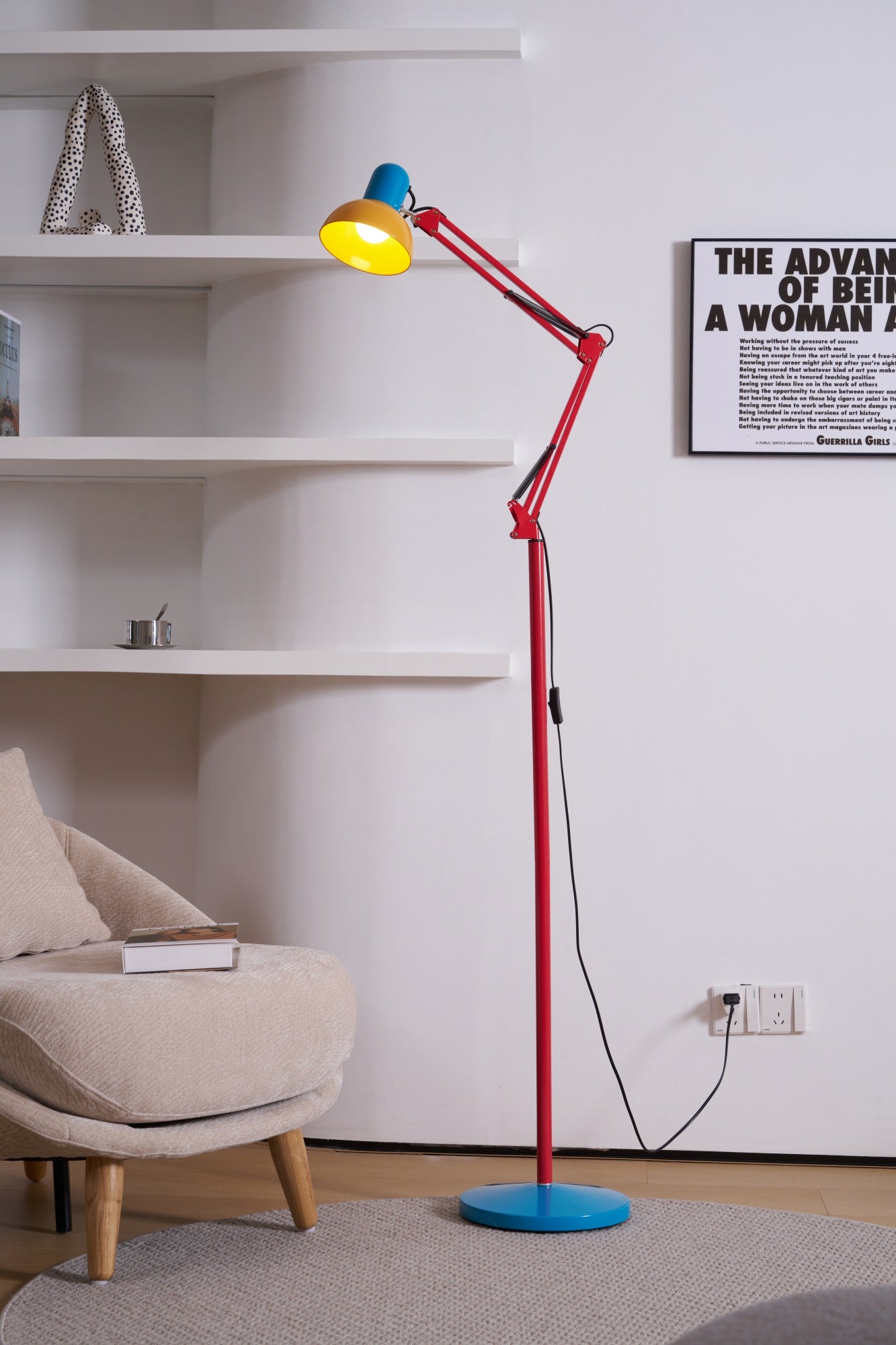 Idoren Playful Floor Lamp-Neutral Decor