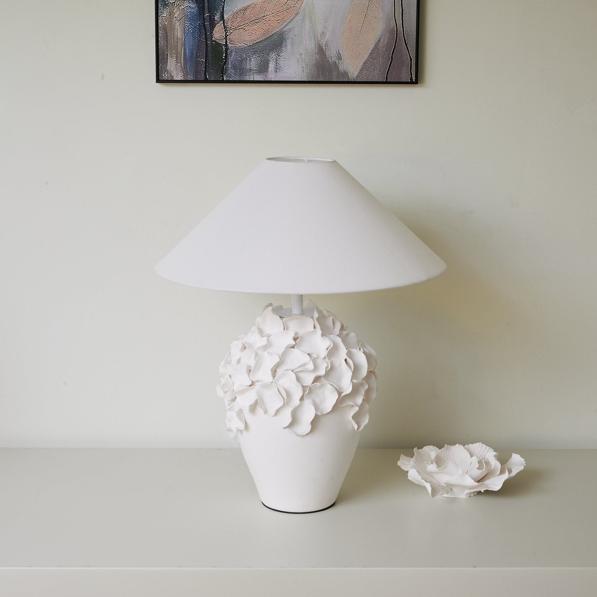 Eleanor Modern Ceramics Table Lamp-Neutral Decor