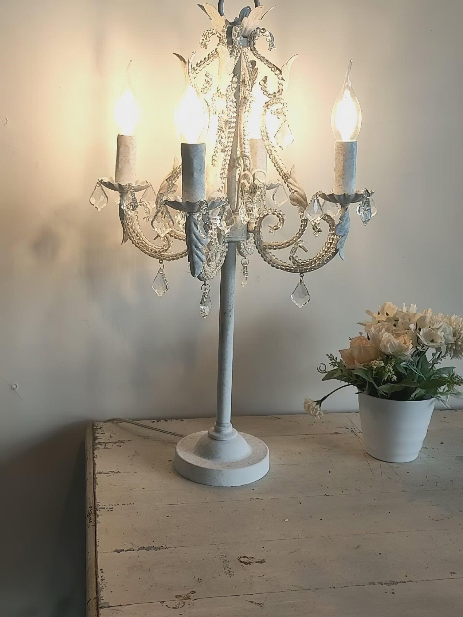 Ahin Luxury Table Lamp-Neutral Decor