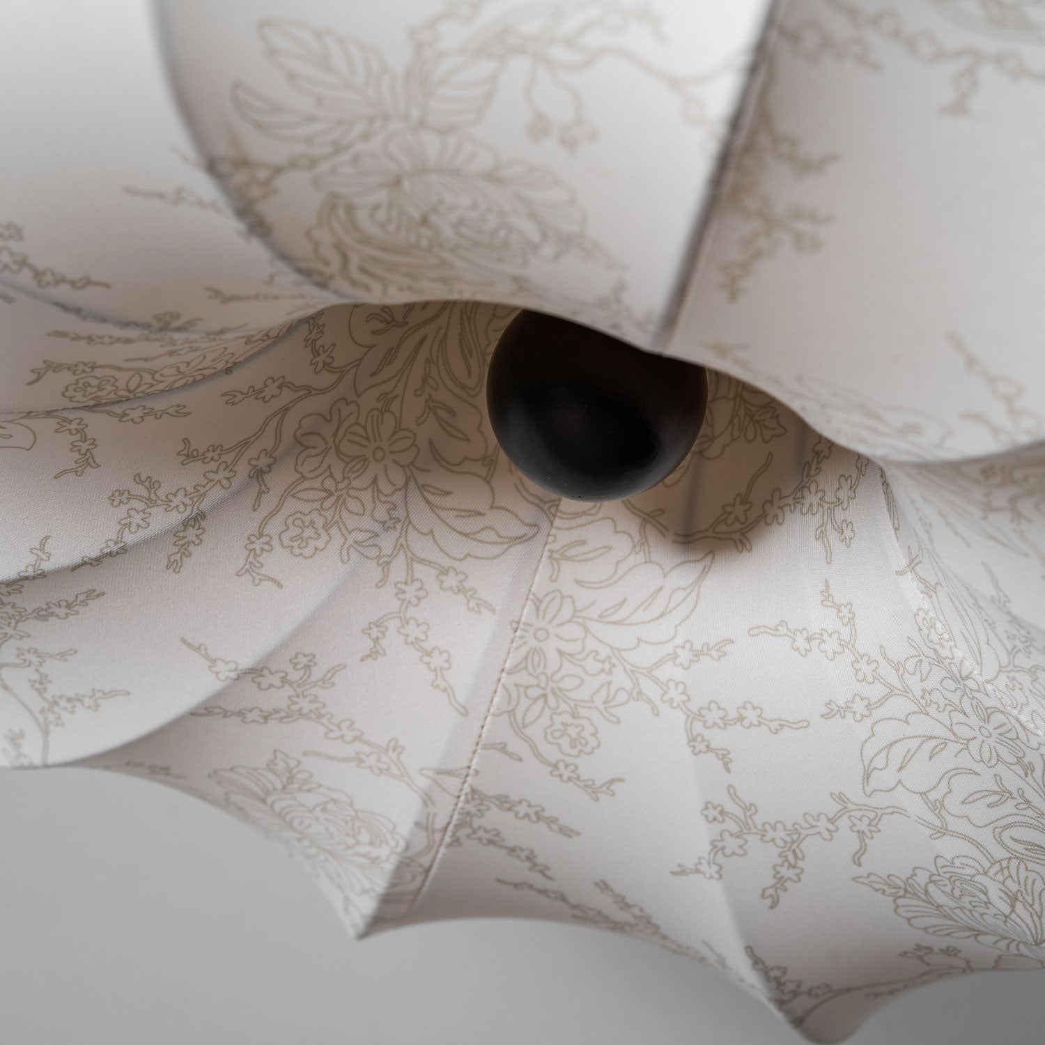 Vivaria Premium Nordic Art Wood Fabric Ceiling Light-Neutral Decor
