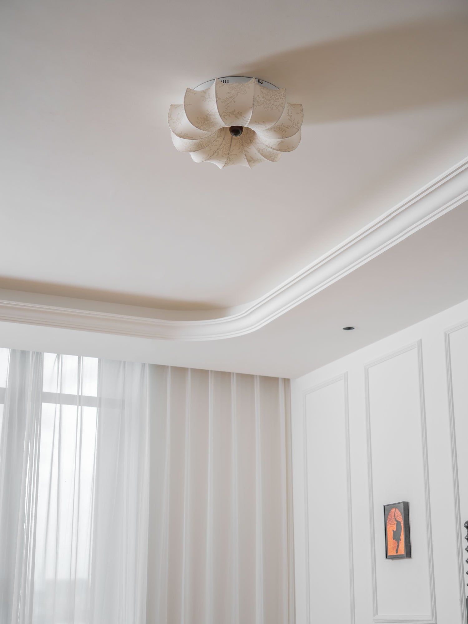 Vivaria Premium Nordic Art Wood Fabric Ceiling Light-Neutral Decor