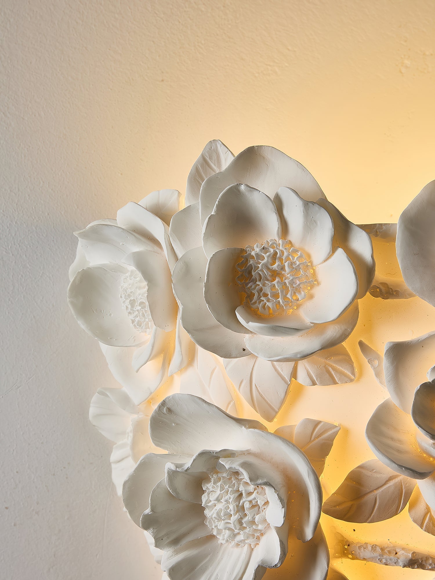 Quirlox Wall Lamp-Neutral Decor