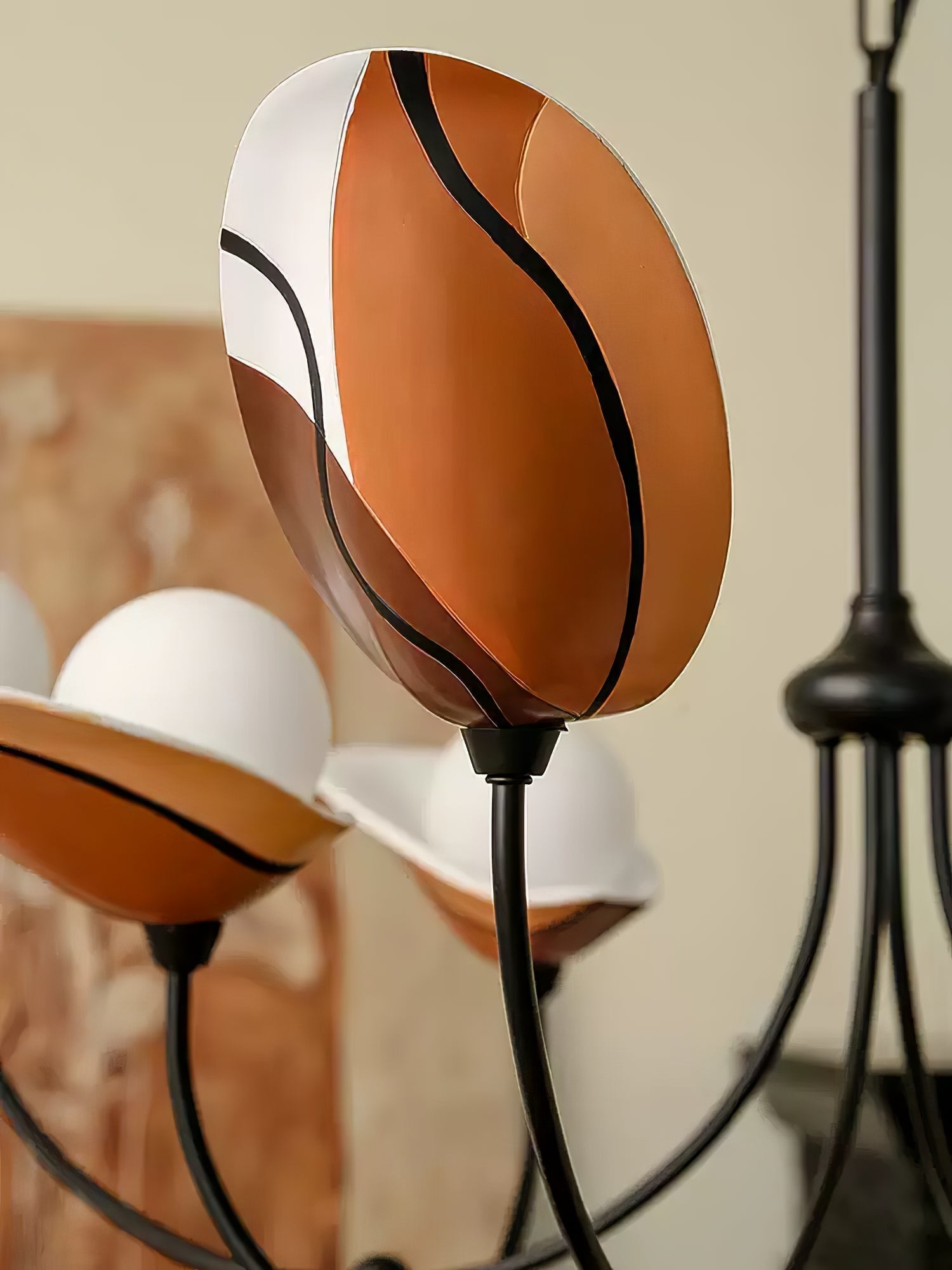 Gavin Vintage Chandelier-Neutral Decor