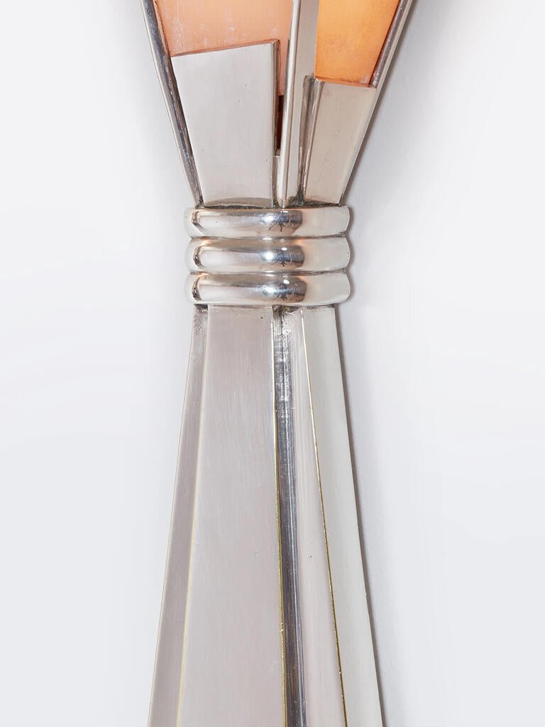 Aura Alabaster Fan Wall Sconce-Neutral Decor
