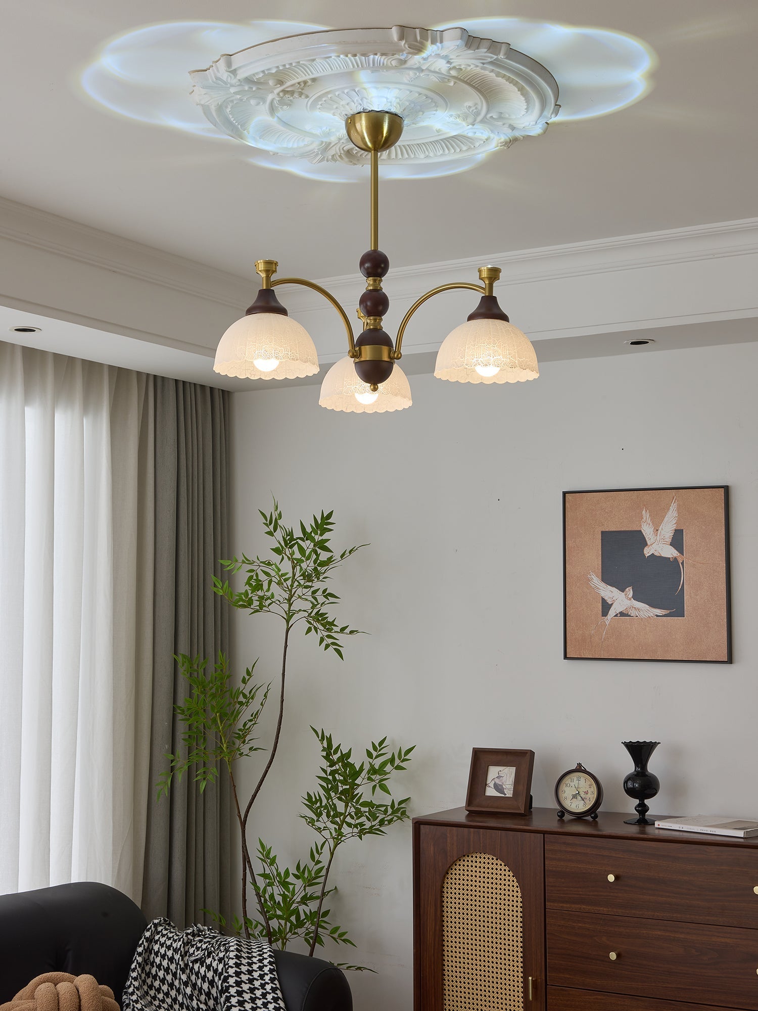 Vosolir Traditional Elegance Wood Chandelier-Neutral Decor