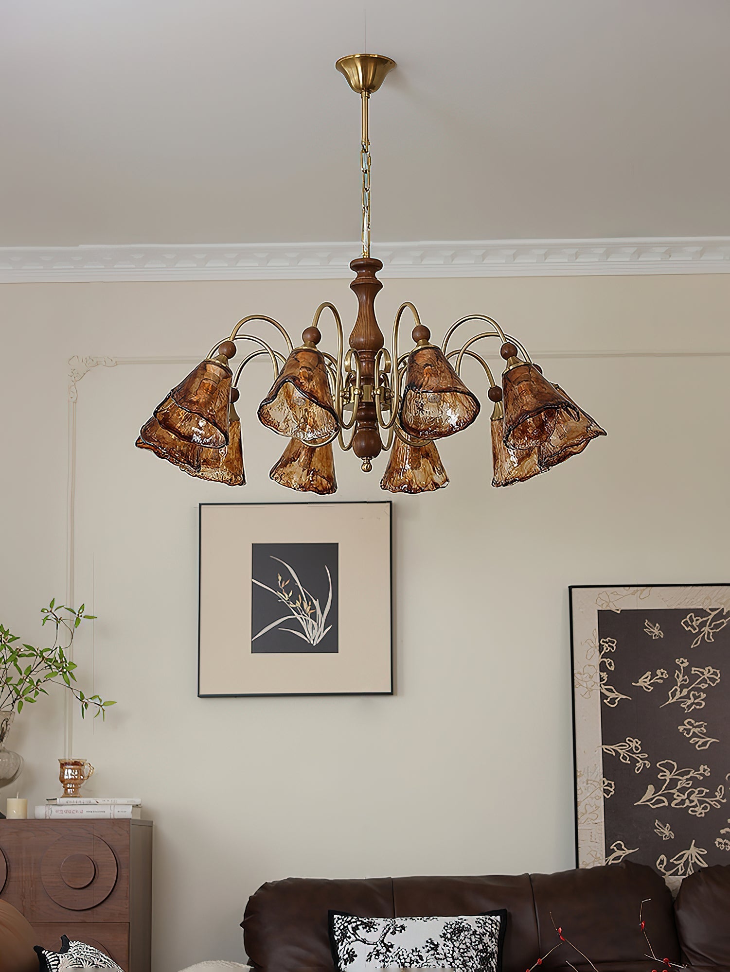 Eslite Chandelier-Neutral Decor