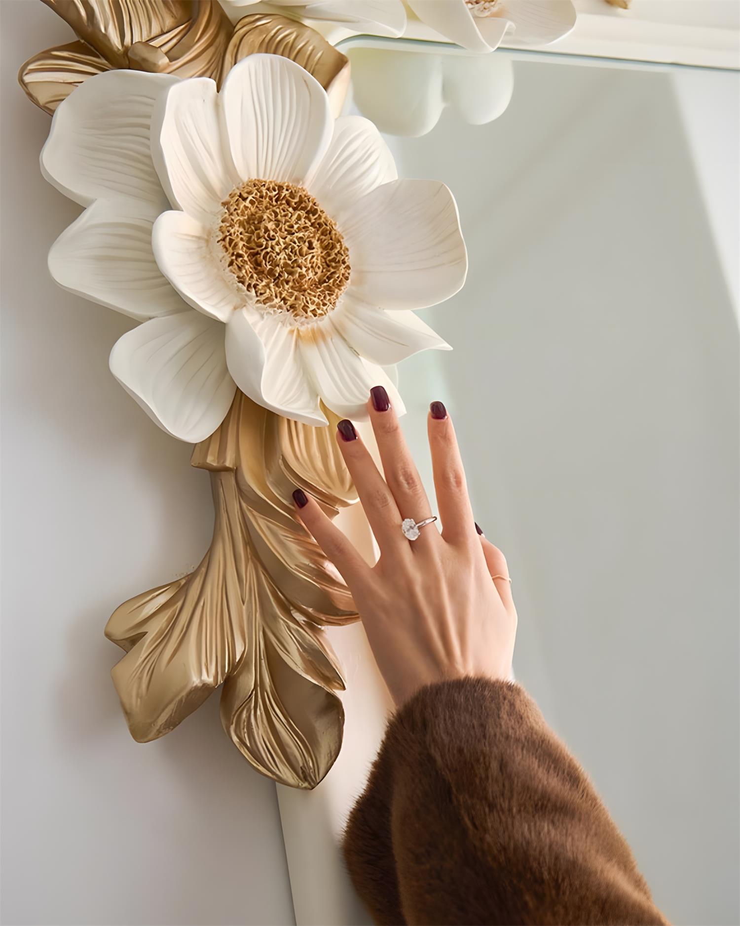 Genevieve Mirror