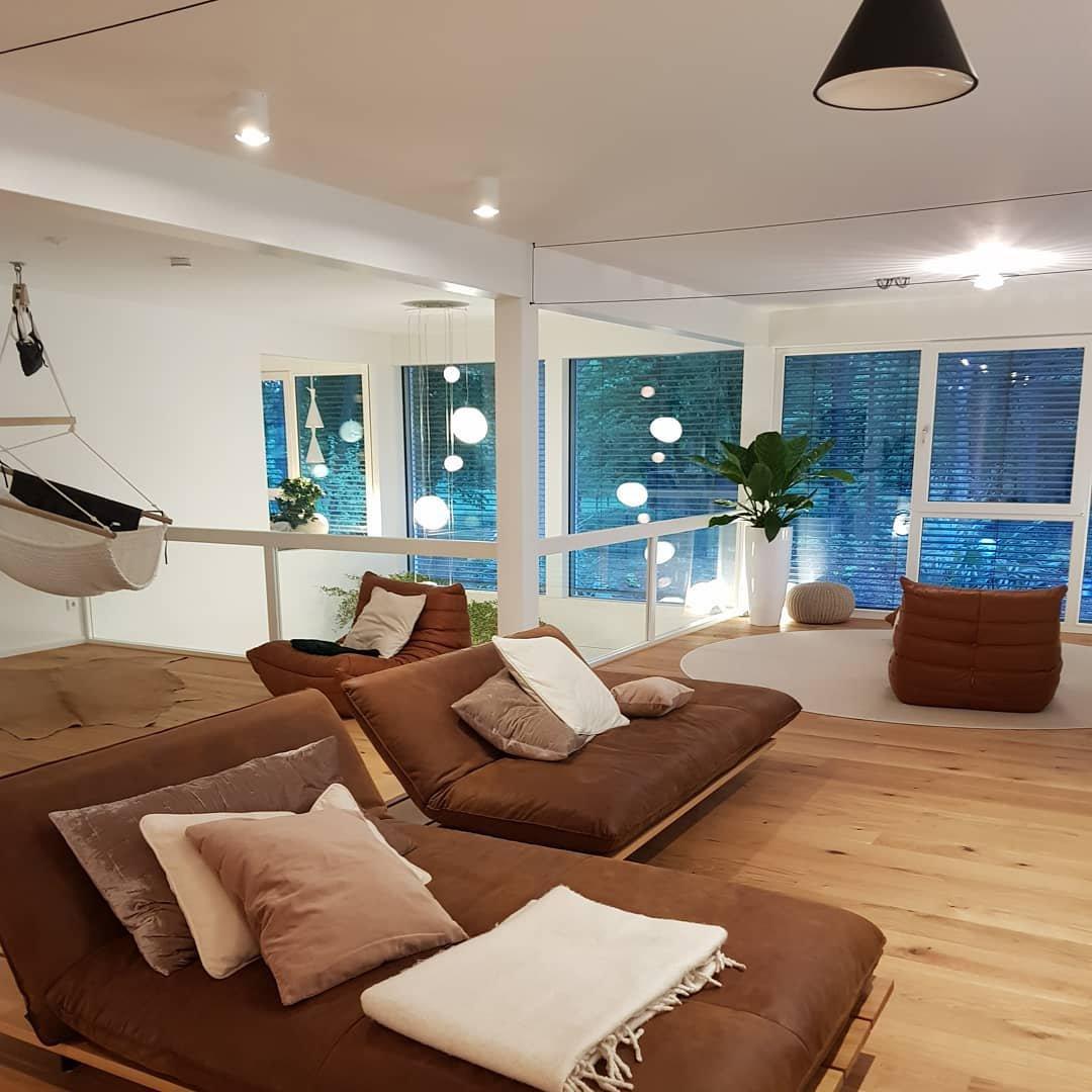 Fio Plastic Minimalist Pendant Lamp-Neutral Decor