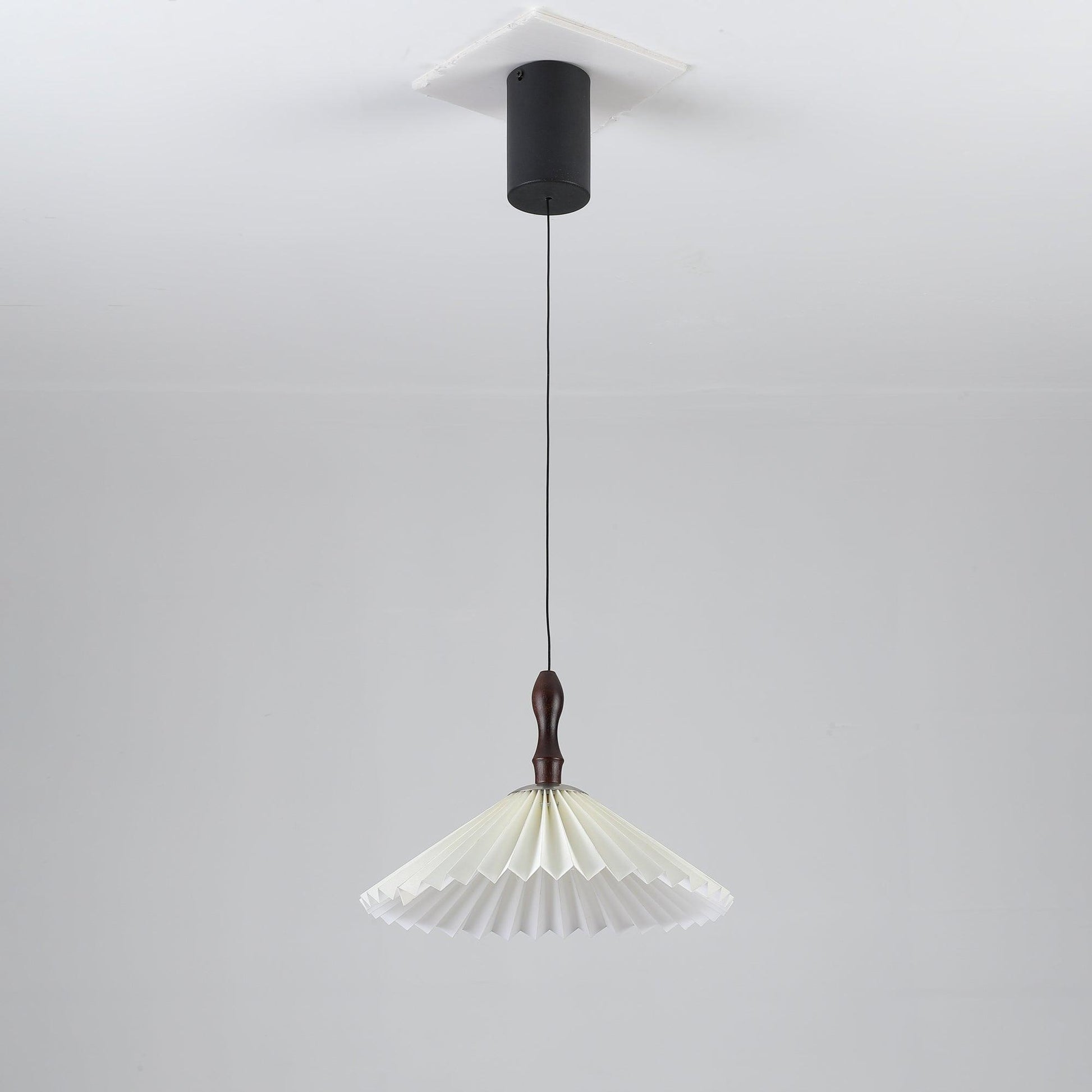 Petal Fashion Wood Pendant Lamp-Neutral Decor