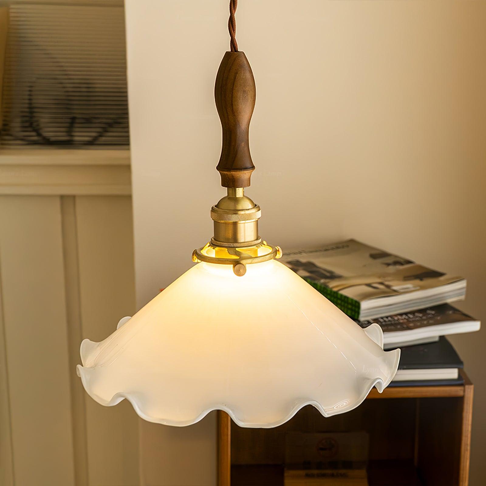 Questa Pendant Lamp Glass Wavy Shade Vintage Living Room-Neutral Decor