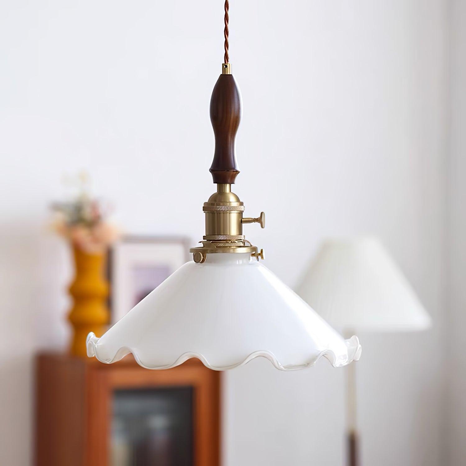 Questa Pendant Lamp Glass Wavy Shade Vintage Living Room-Neutral Decor