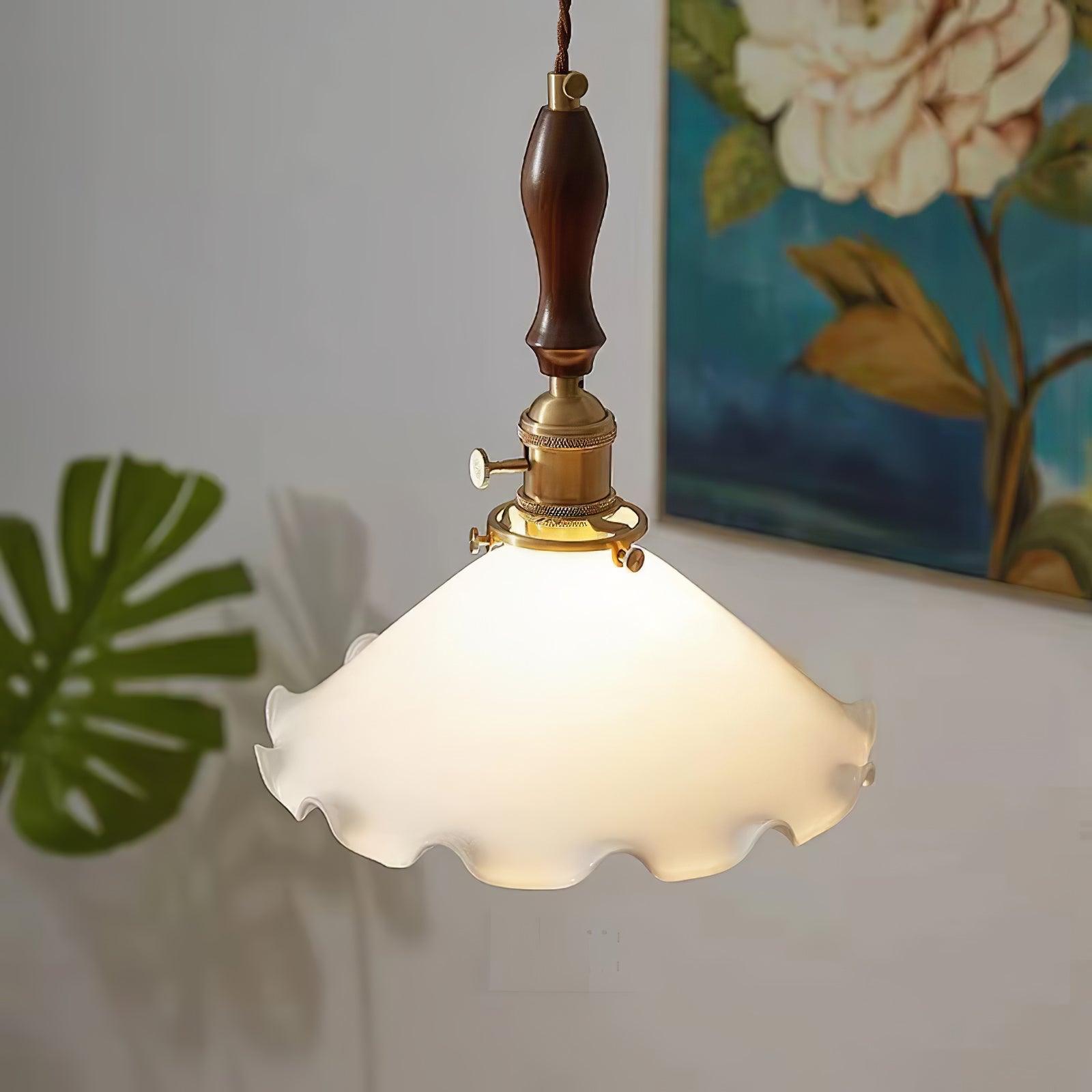 Questa Pendant Lamp Glass Wavy Shade Vintage Living Room-Neutral Decor