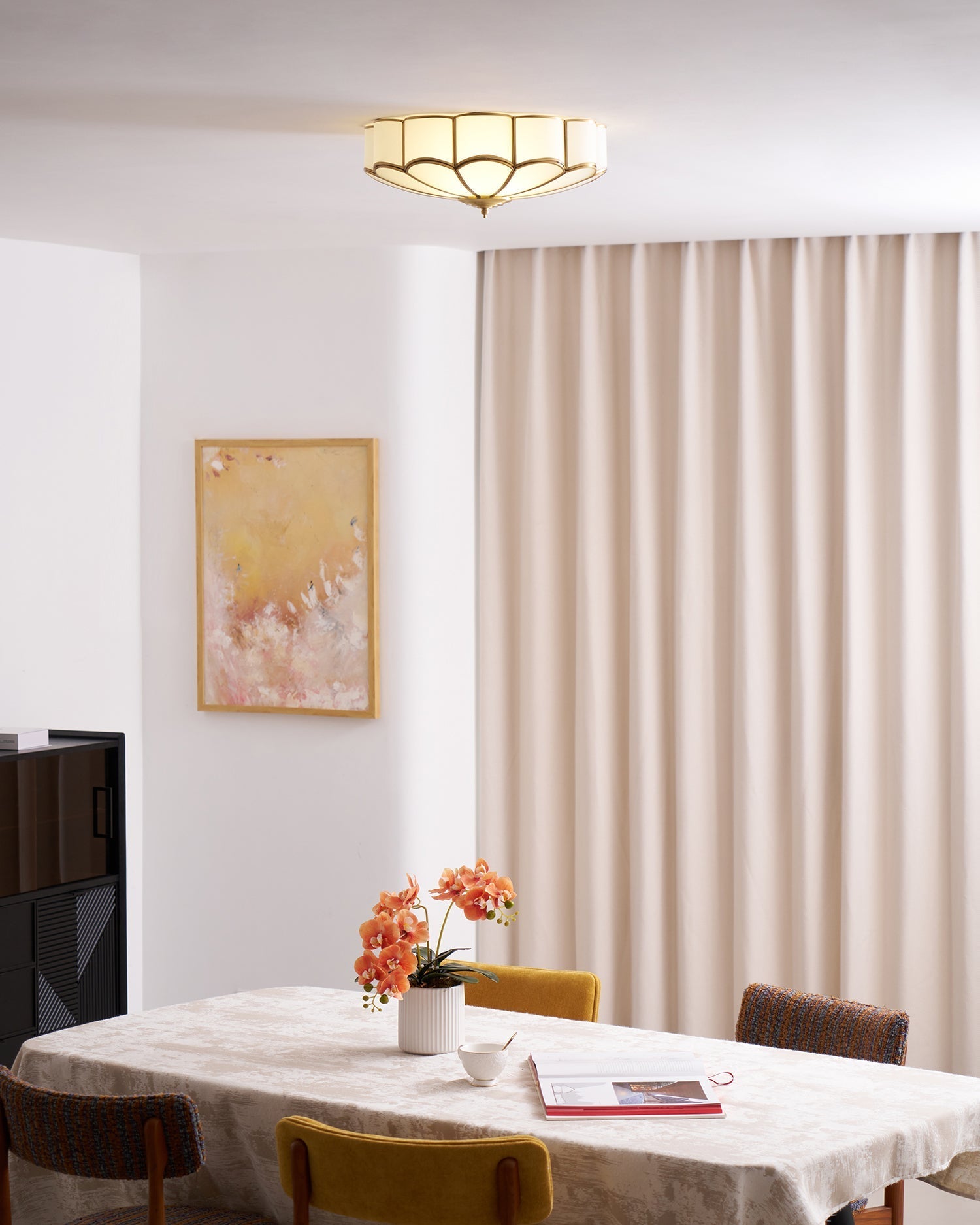 Lustra Ceiling Light Flower Shape Glass Brass-Neutral Decor