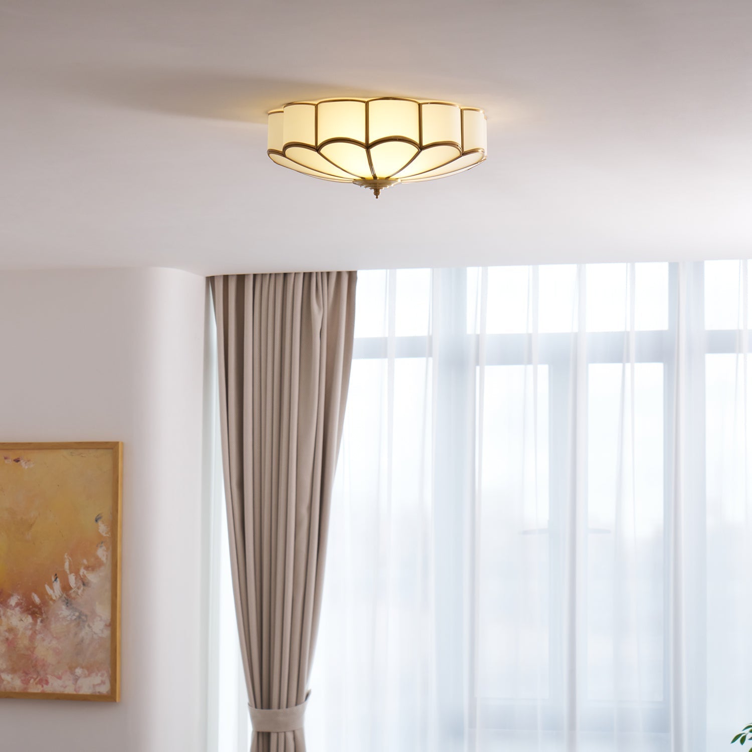 Lustra Ceiling Light Flower Shape Glass Brass-Neutral Decor