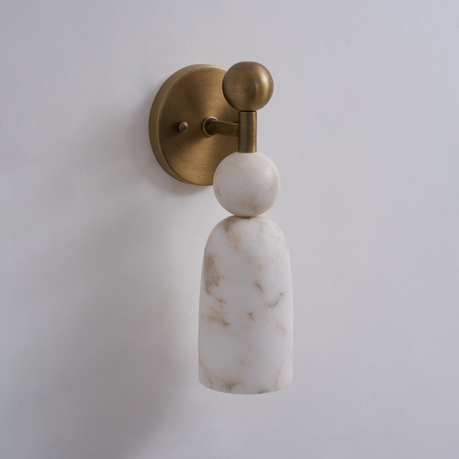 Dimensional drawing of the small Flume Wall Lamp.