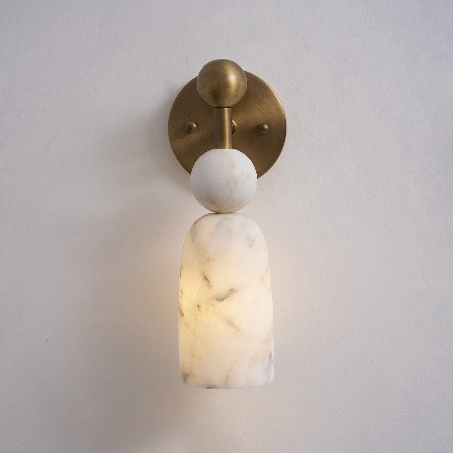 Dimensional drawing of the tall Flume Wall Lamp.