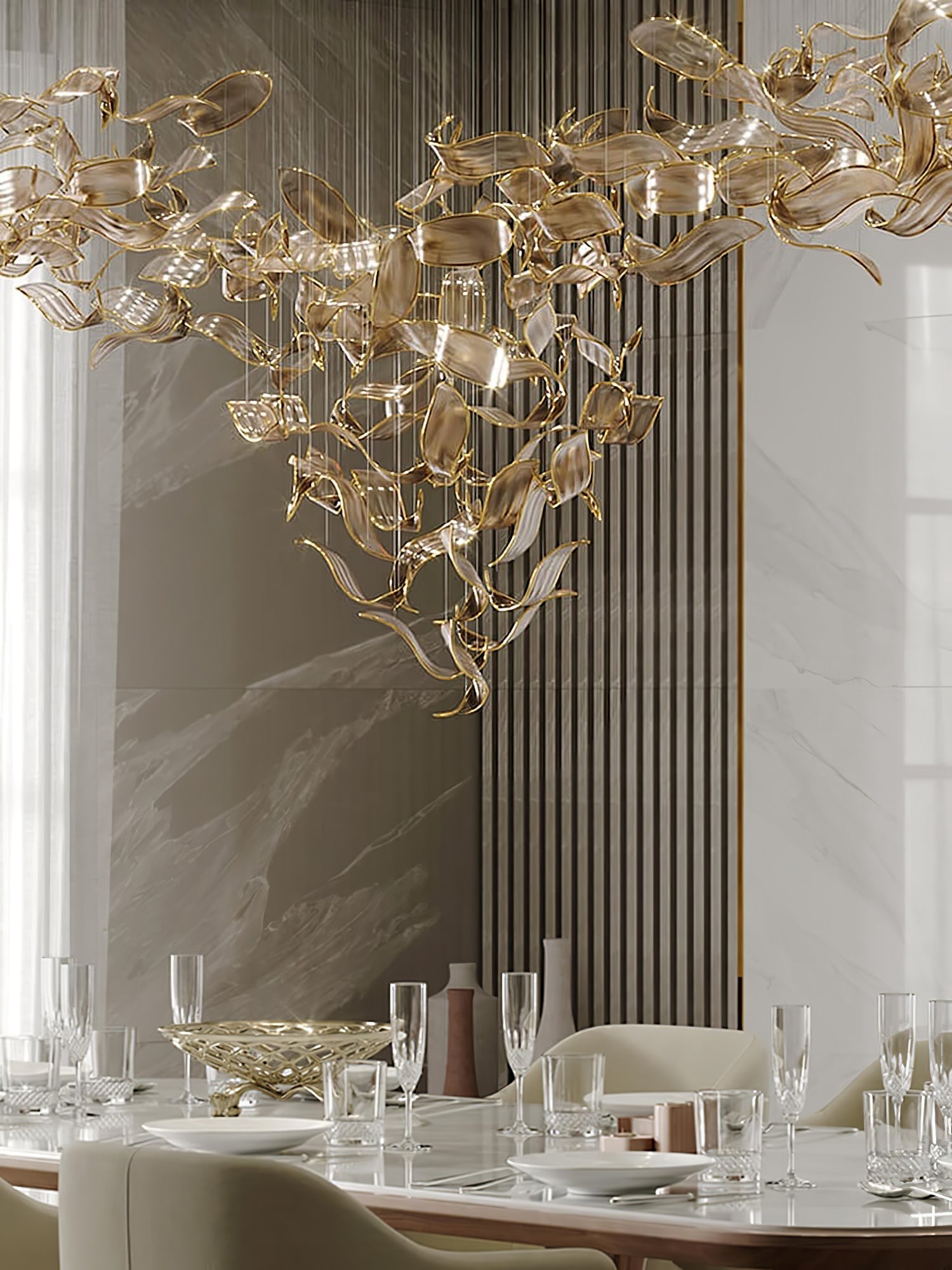 Lustra Chandelier Cascading Leaf Luxe-Neutral Decor