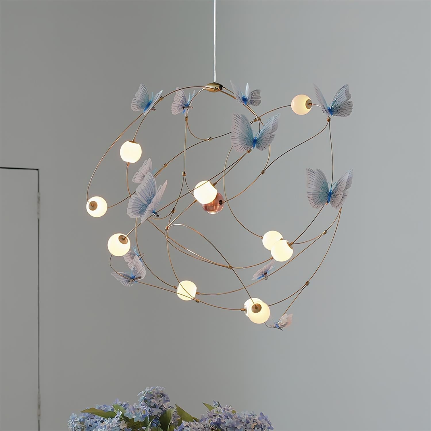 Elthira Chandelier