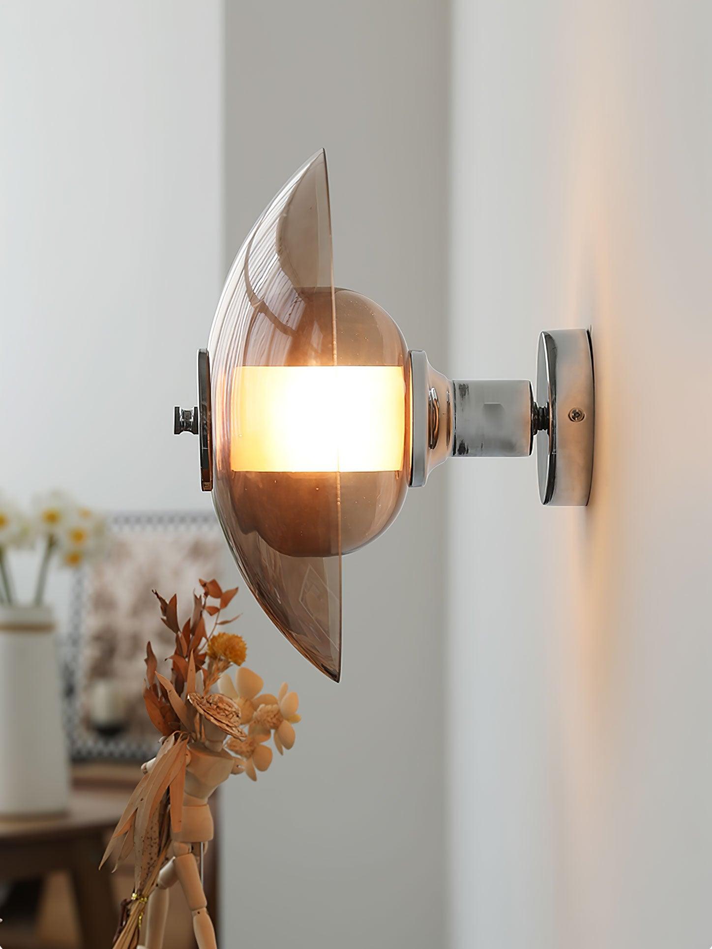 Cocarir Nordic Art Flying Saucer Plug-in Wall Light-Neutral Decor