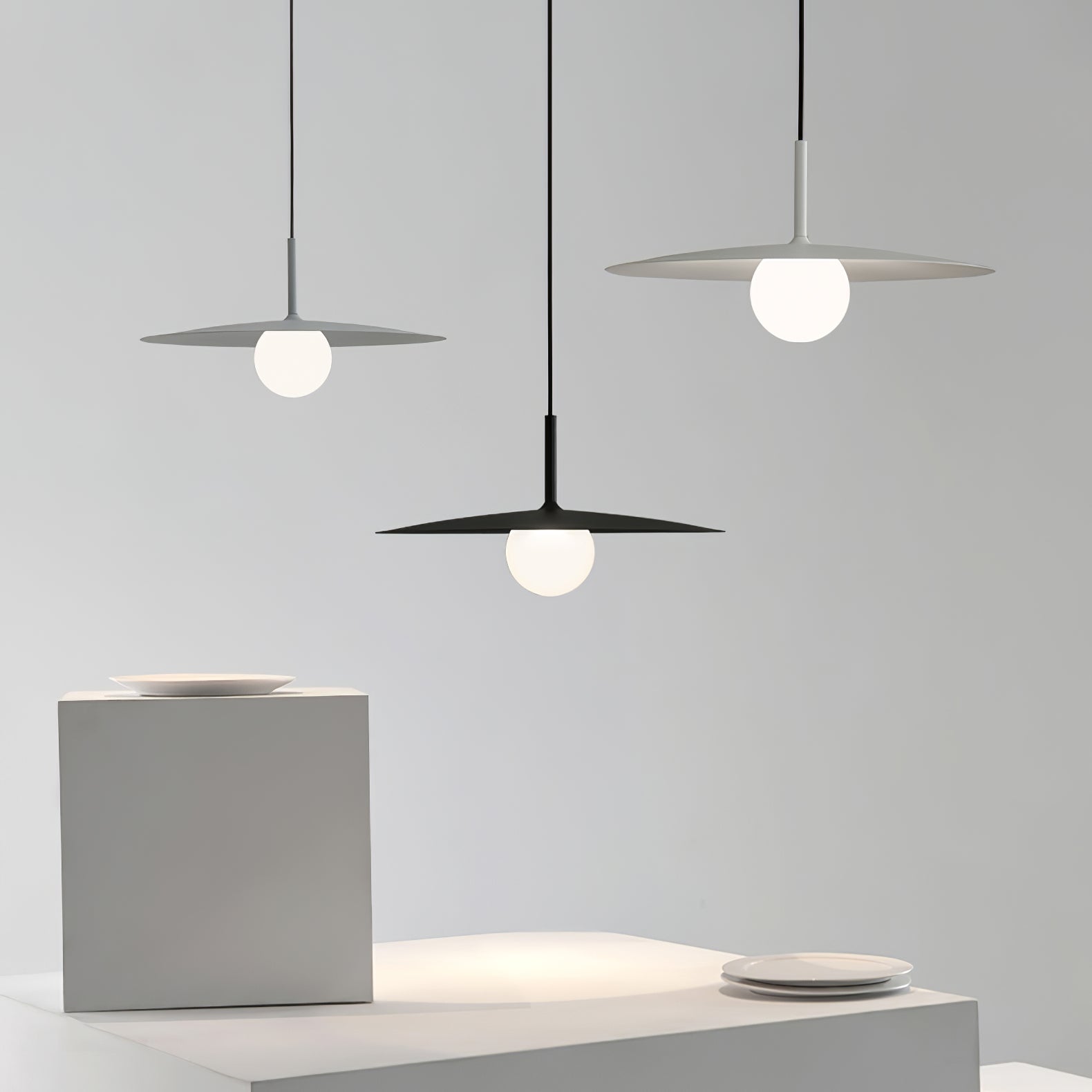 Lustra Pendant Lamp Plate Shade for Living Room-Neutral Decor