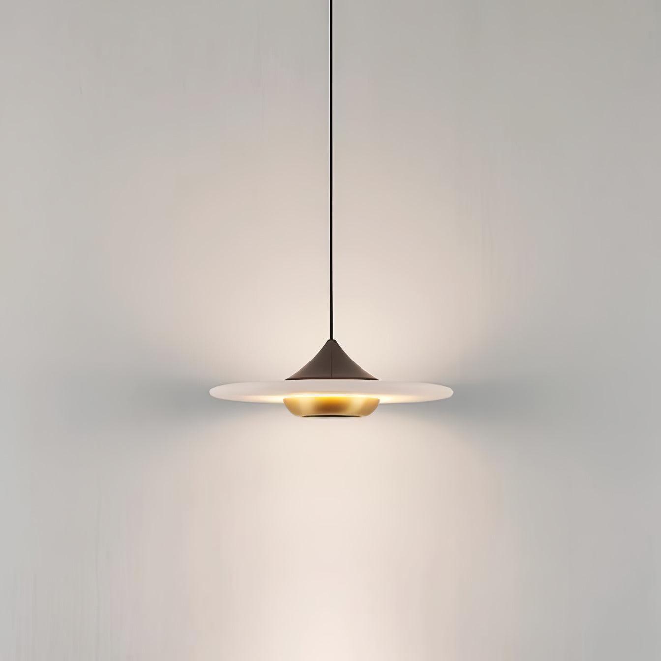 Avelyn Marble Cozy Pendant Lamp-Neutral Decor