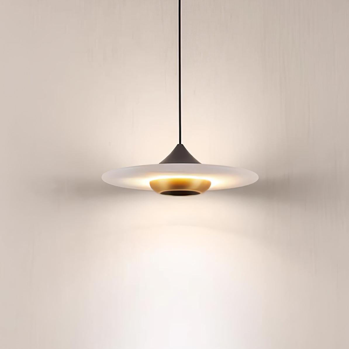 Avelyn Marble Cozy Pendant Lamp-Neutral Decor