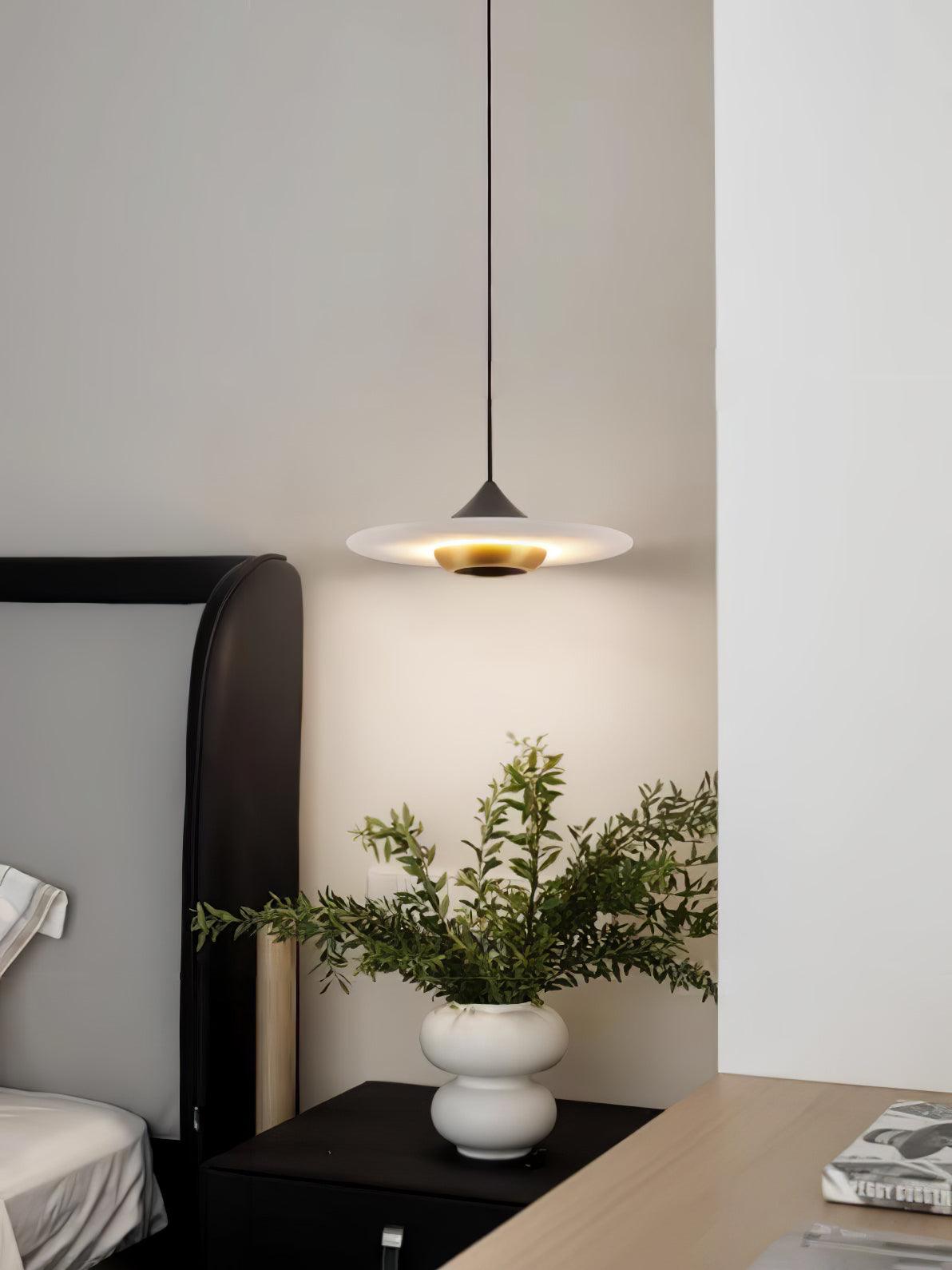 Avelyn Marble Cozy Pendant Lamp-Neutral Decor