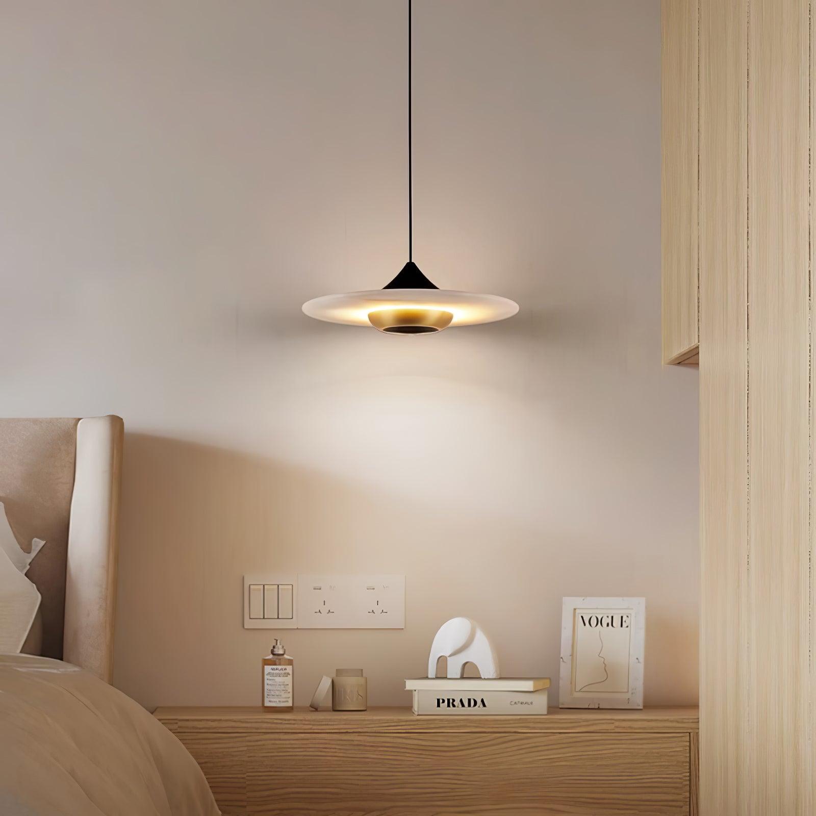Avelyn Marble Cozy Pendant Lamp-Neutral Decor