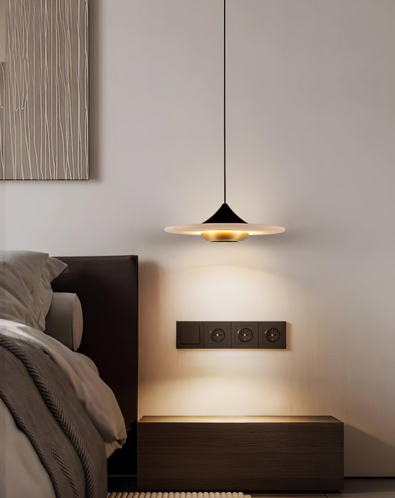 Avelyn Marble Cozy Pendant Lamp-Neutral Decor